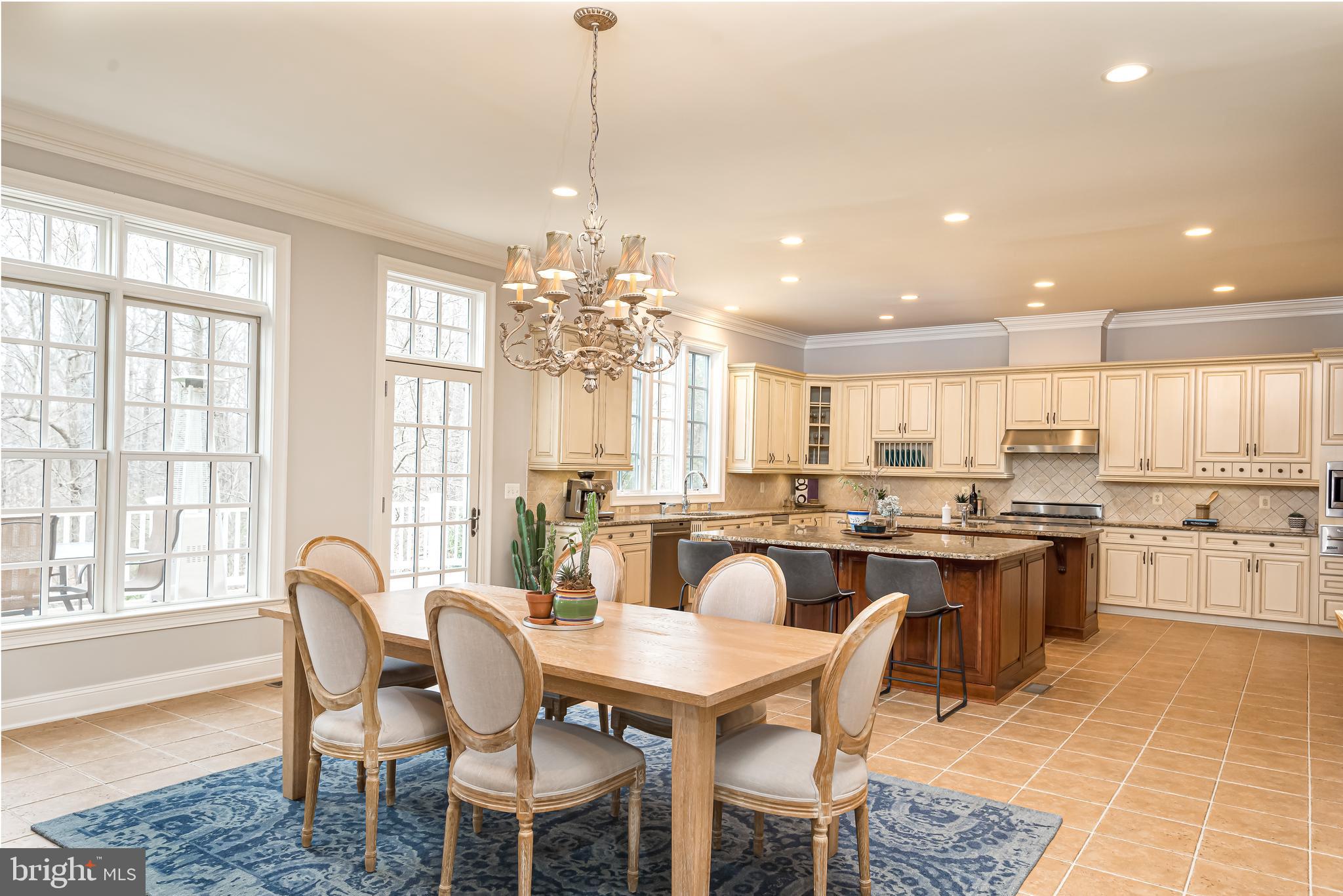 CLIFTON - Residential