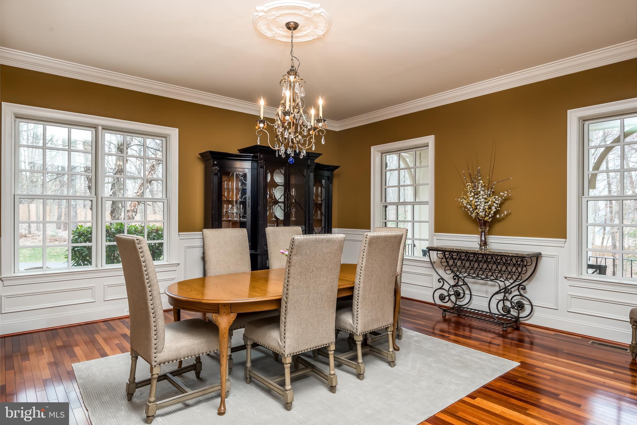 CLIFTON - Residential