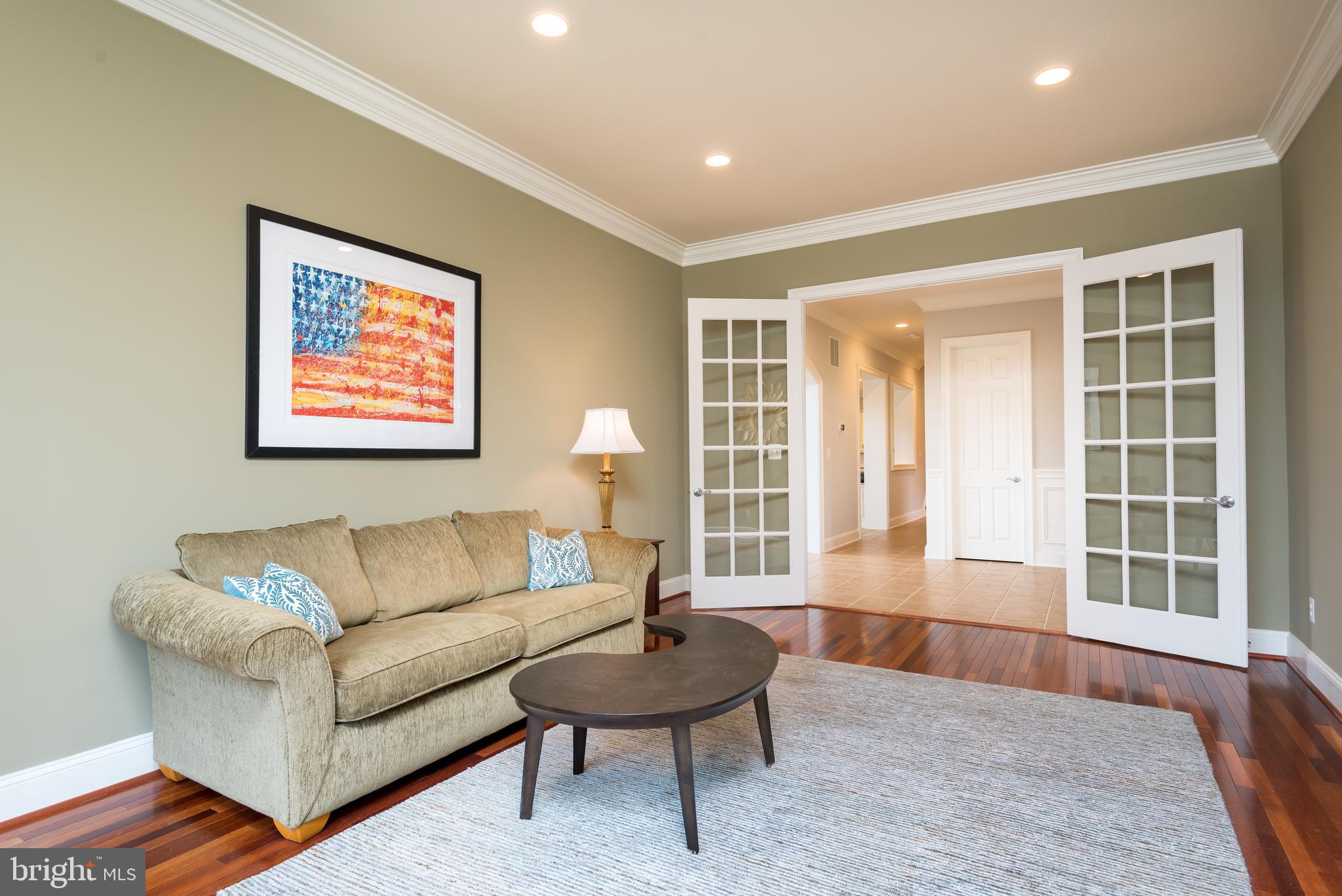 CLIFTON - Residential