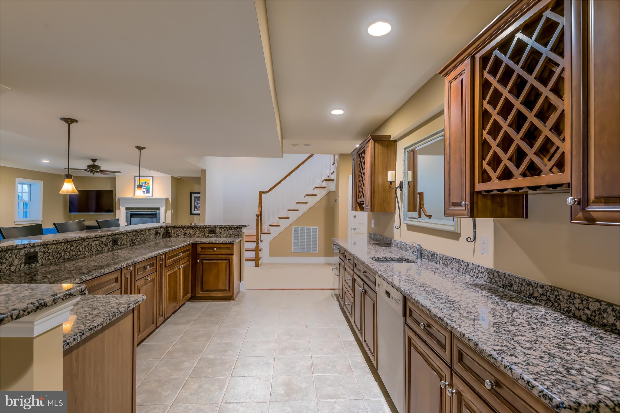 CLIFTON - Residential