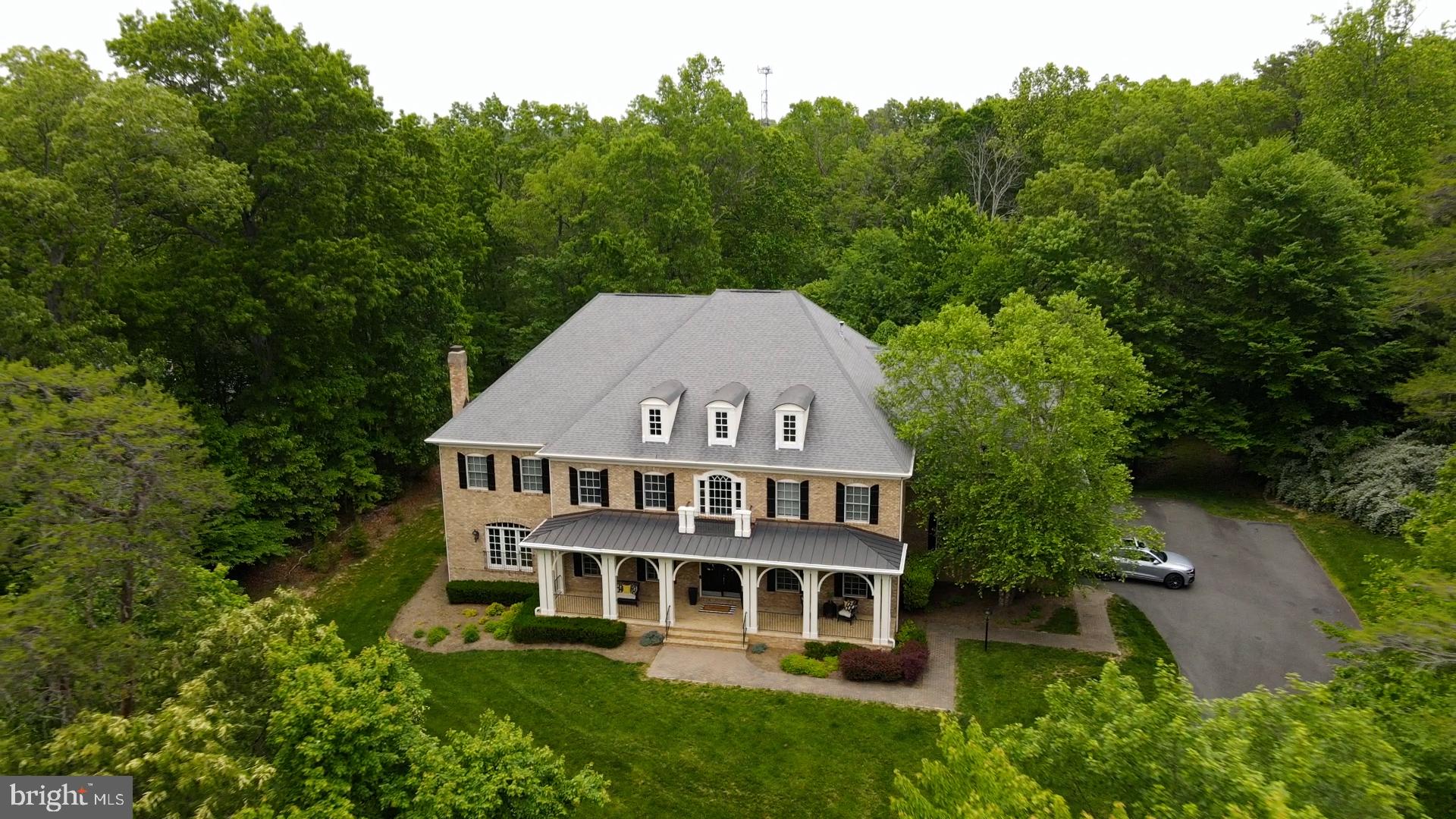 CLIFTON - Residential