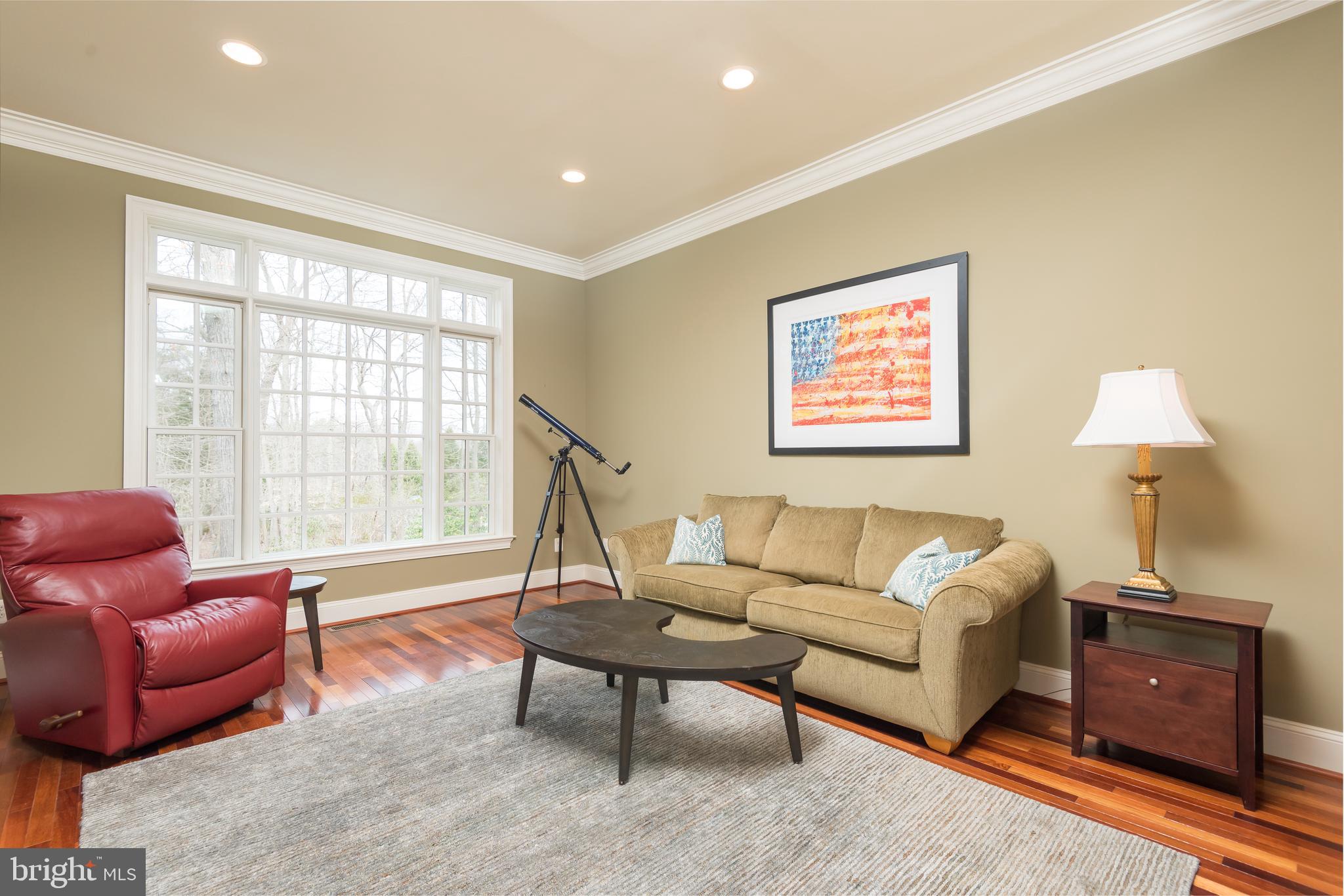 CLIFTON - Residential