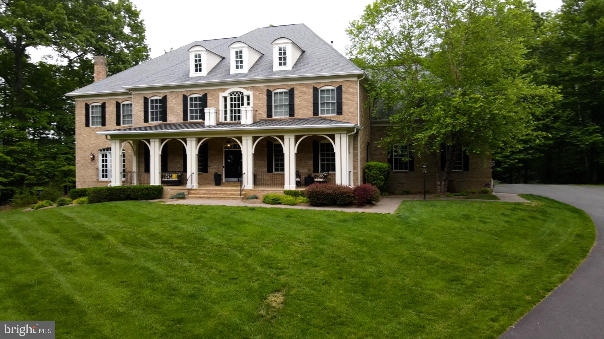 CLIFTON - Residential