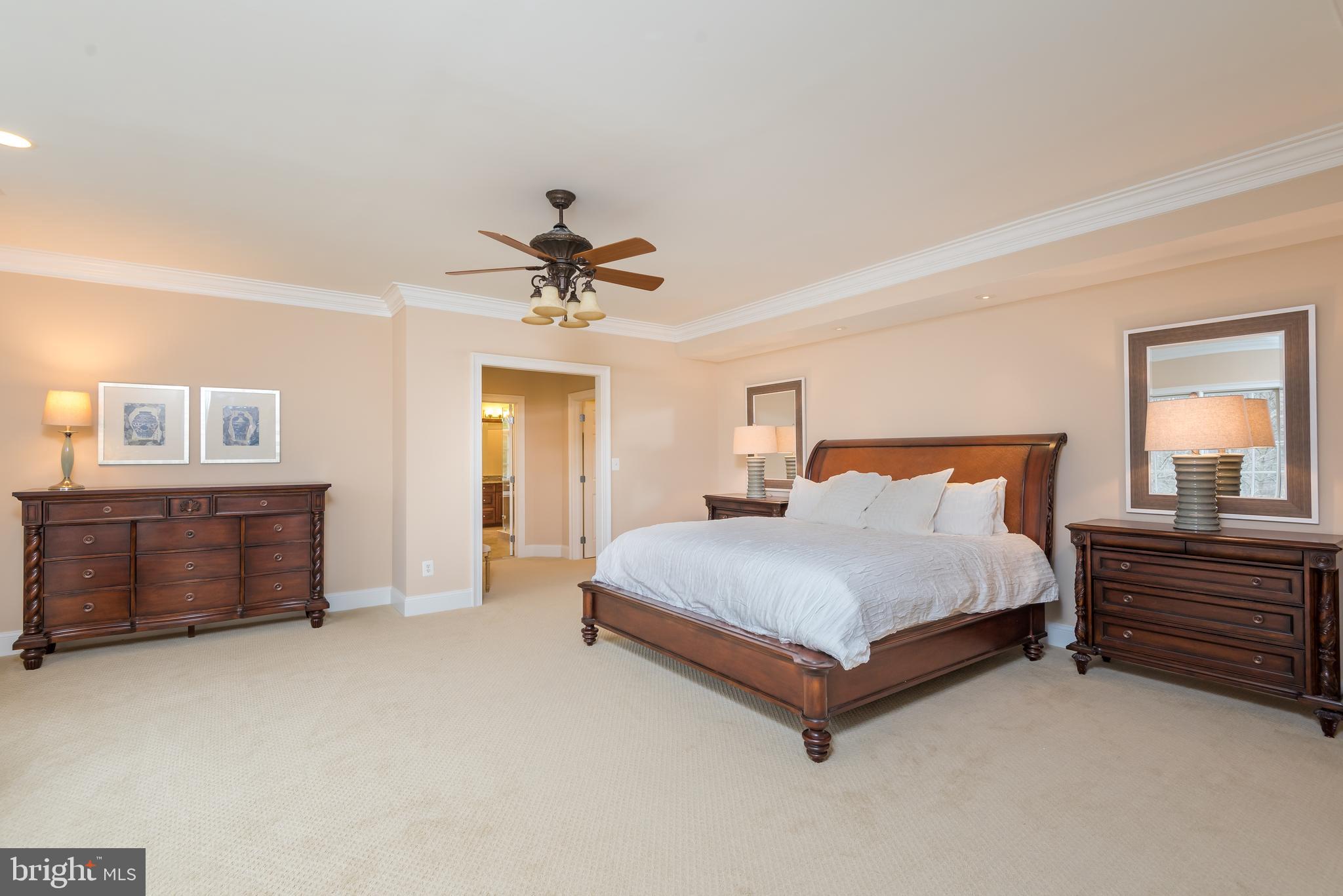 CLIFTON - Residential