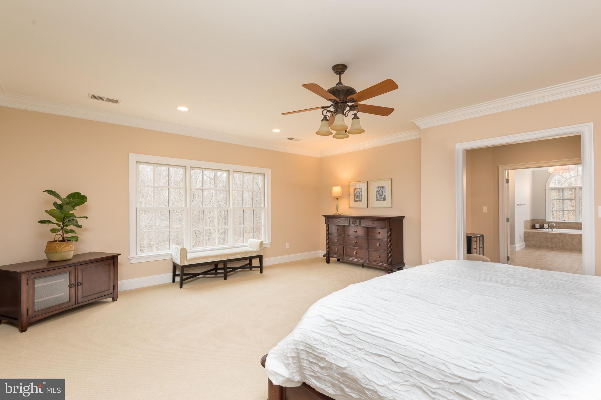 CLIFTON - Residential