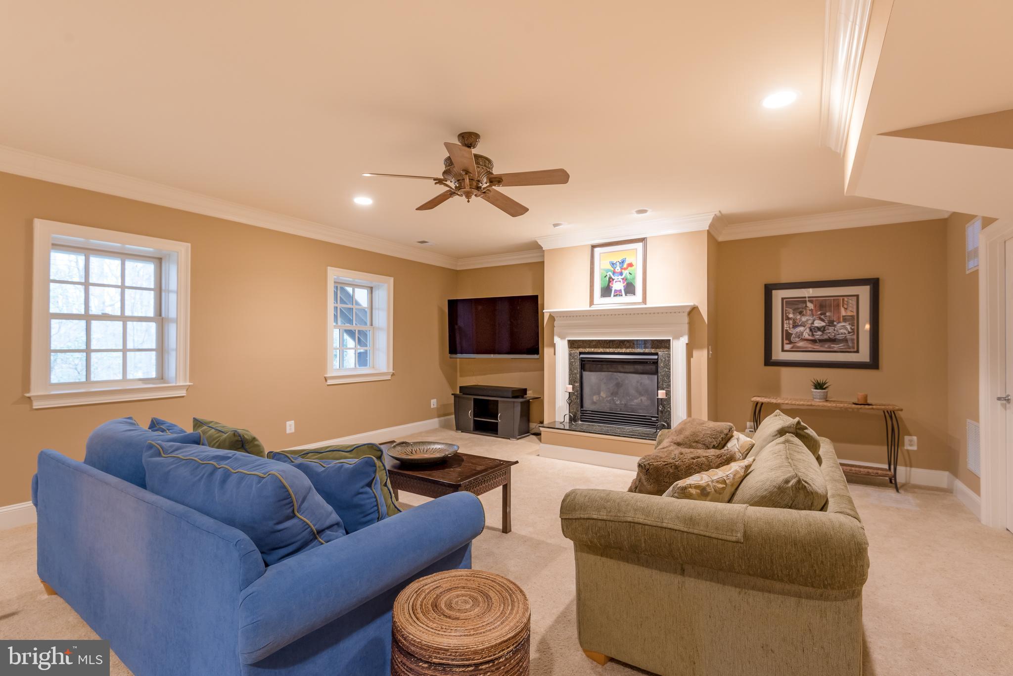 CLIFTON - Residential