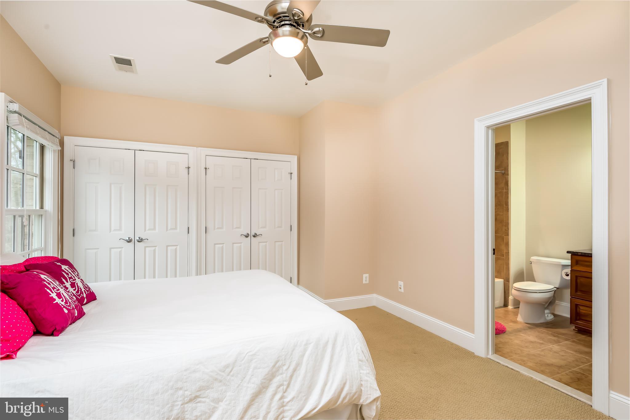 CLIFTON - Residential