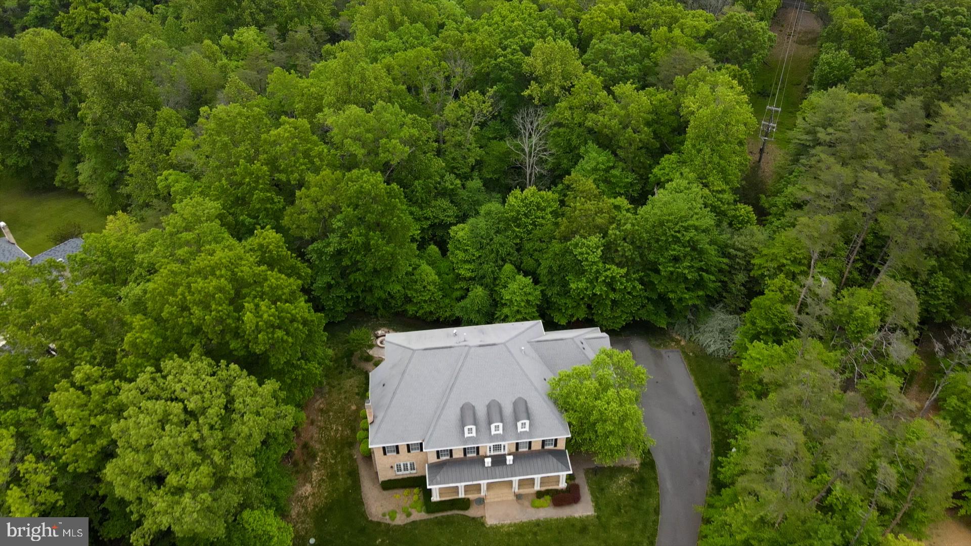 CLIFTON - Residential