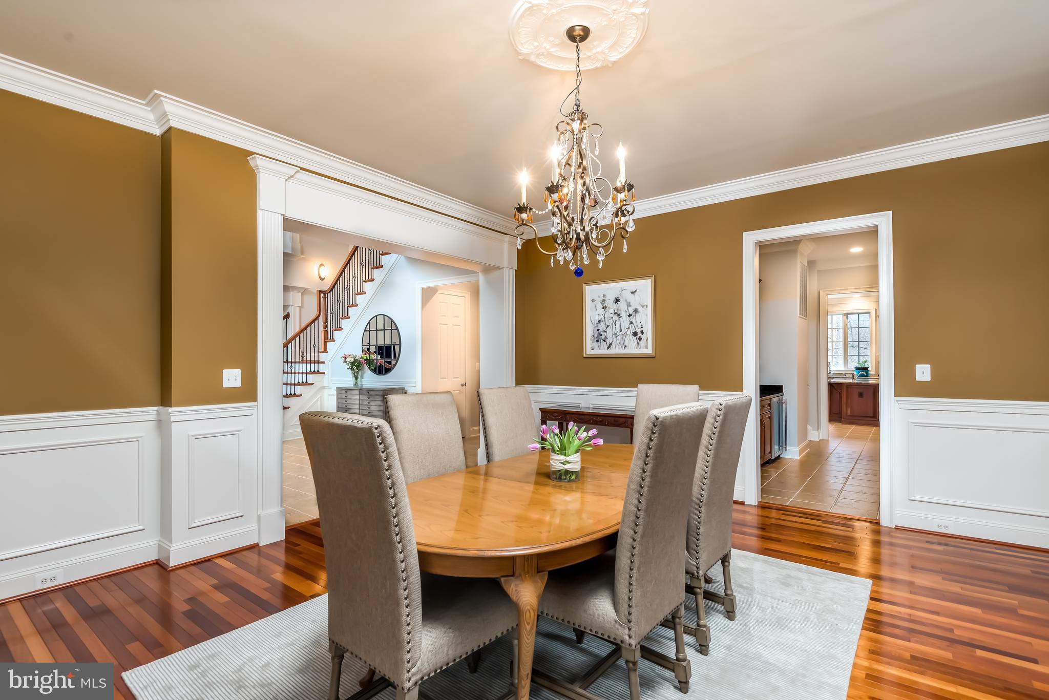 CLIFTON - Residential