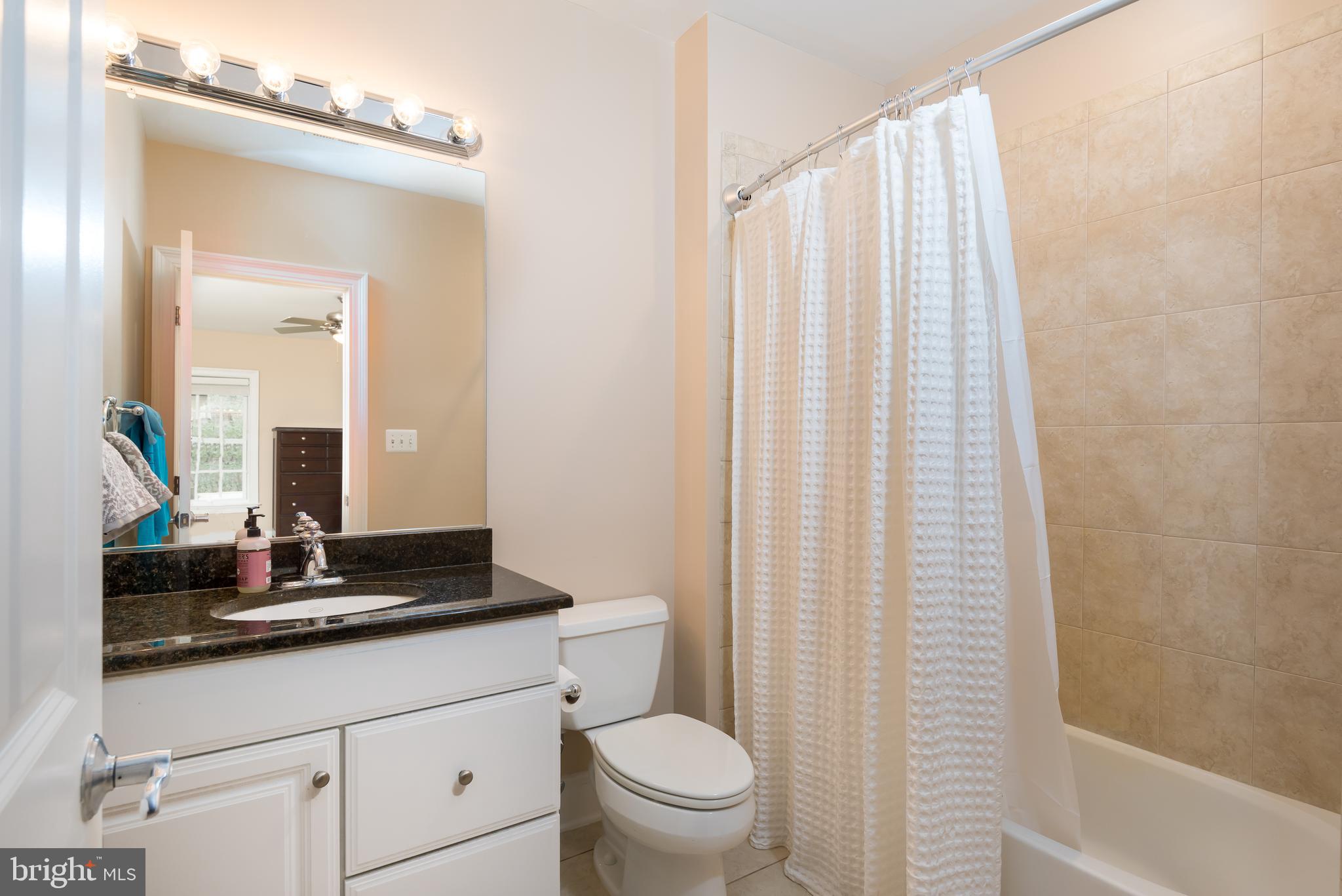 CLIFTON - Residential