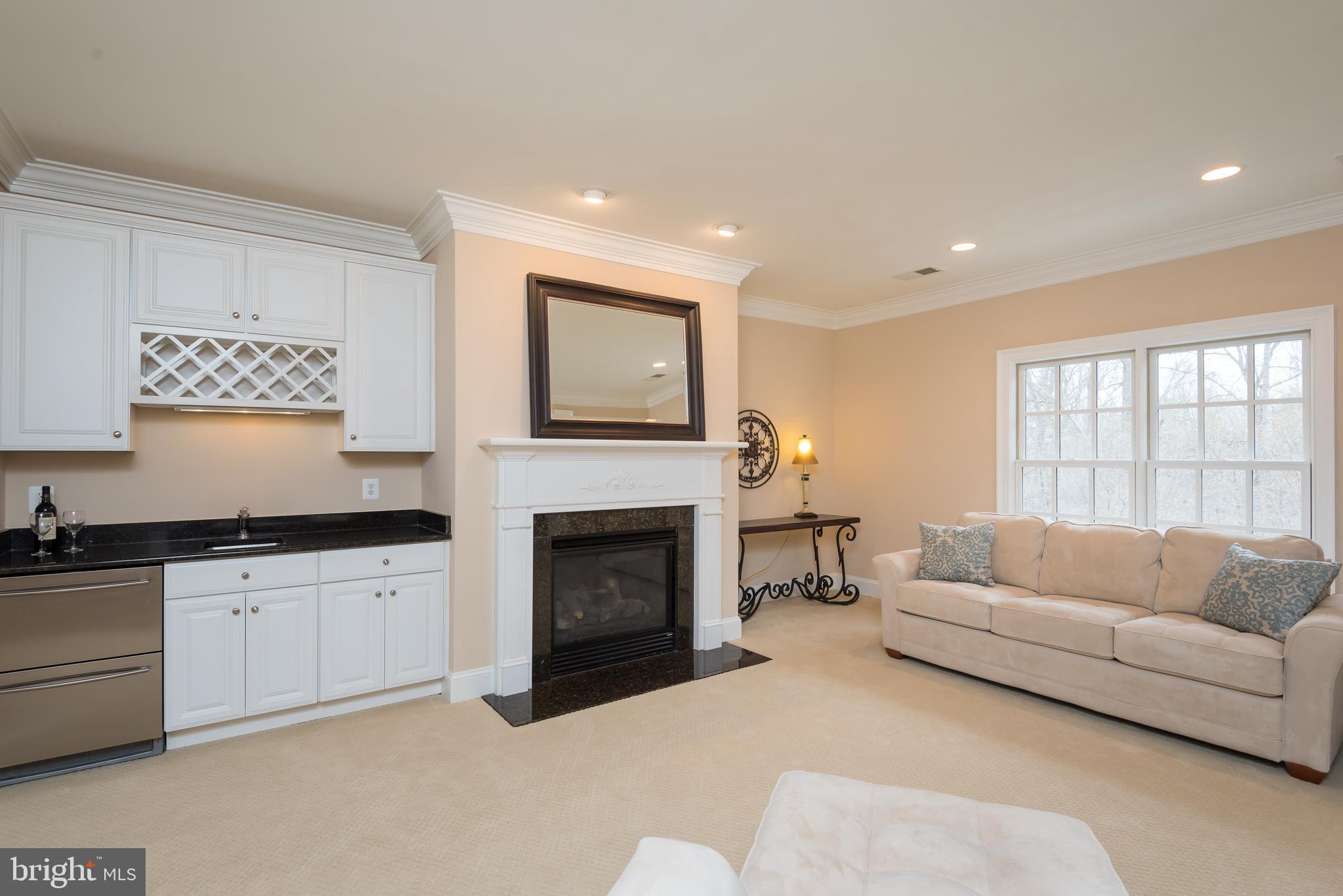 CLIFTON - Residential