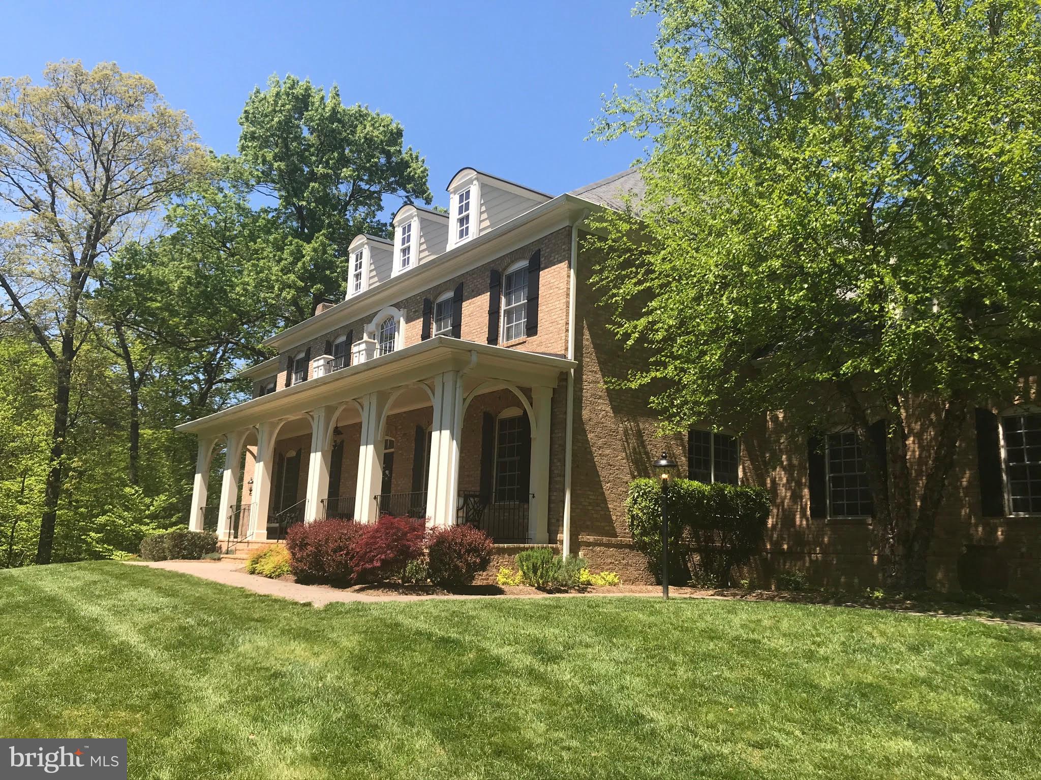 CLIFTON - Residential