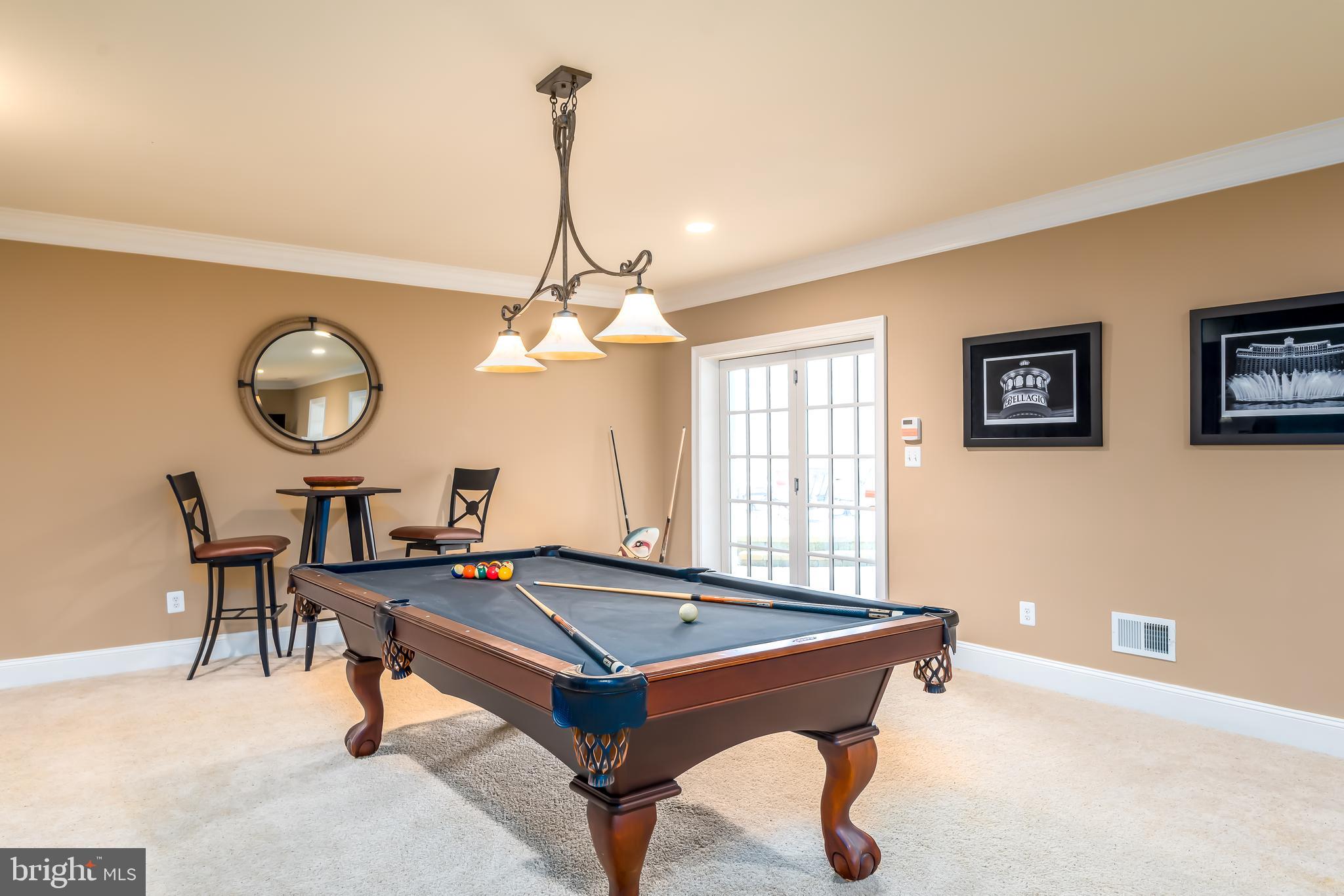 CLIFTON - Residential