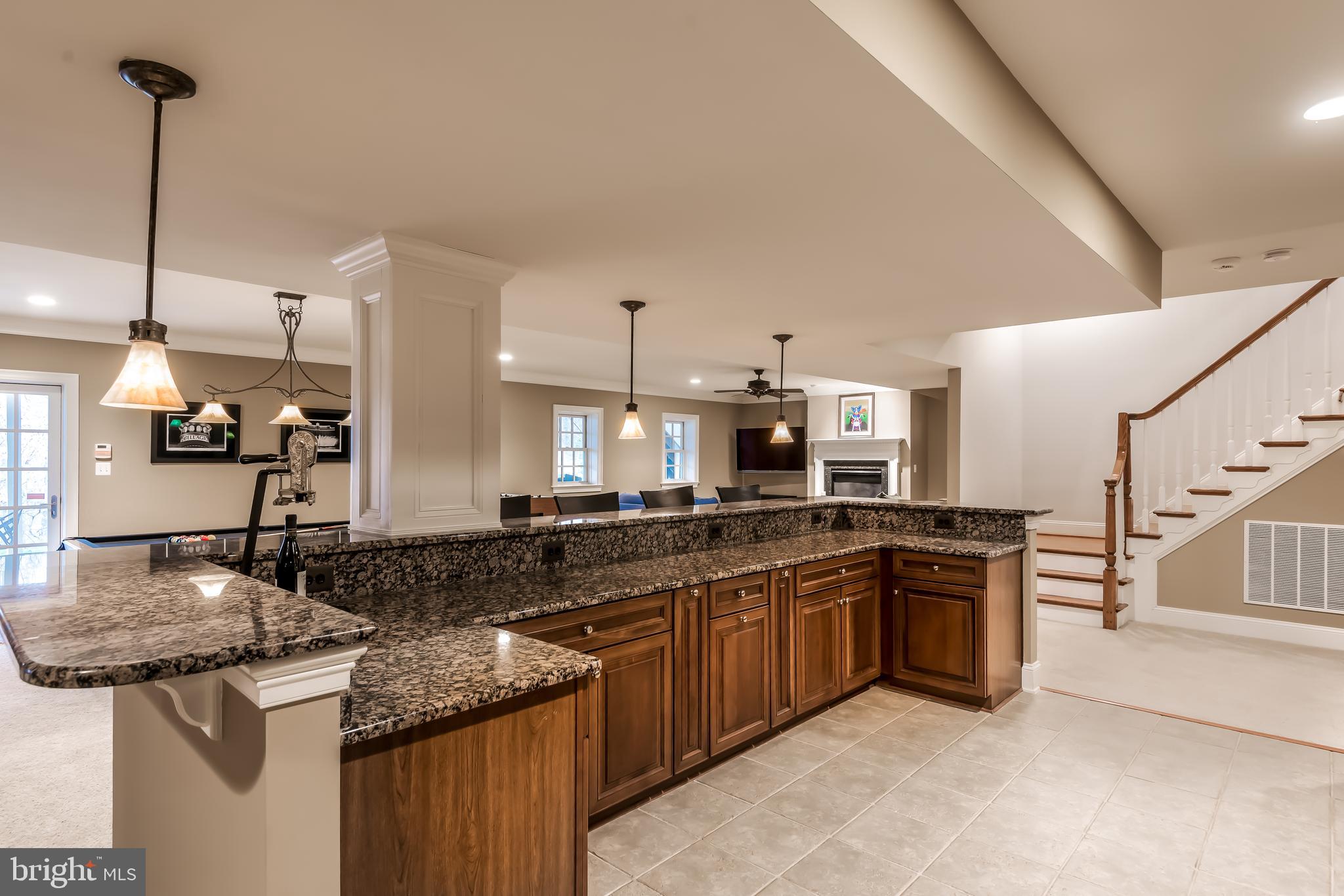 CLIFTON - Residential