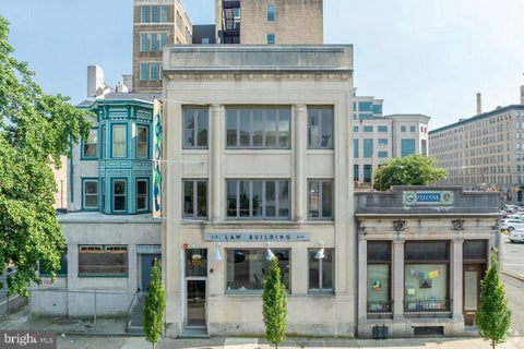 Photo of 219 E Hanover St #203, TRENTON, NJ 08608 (MLS # NJME2083368)