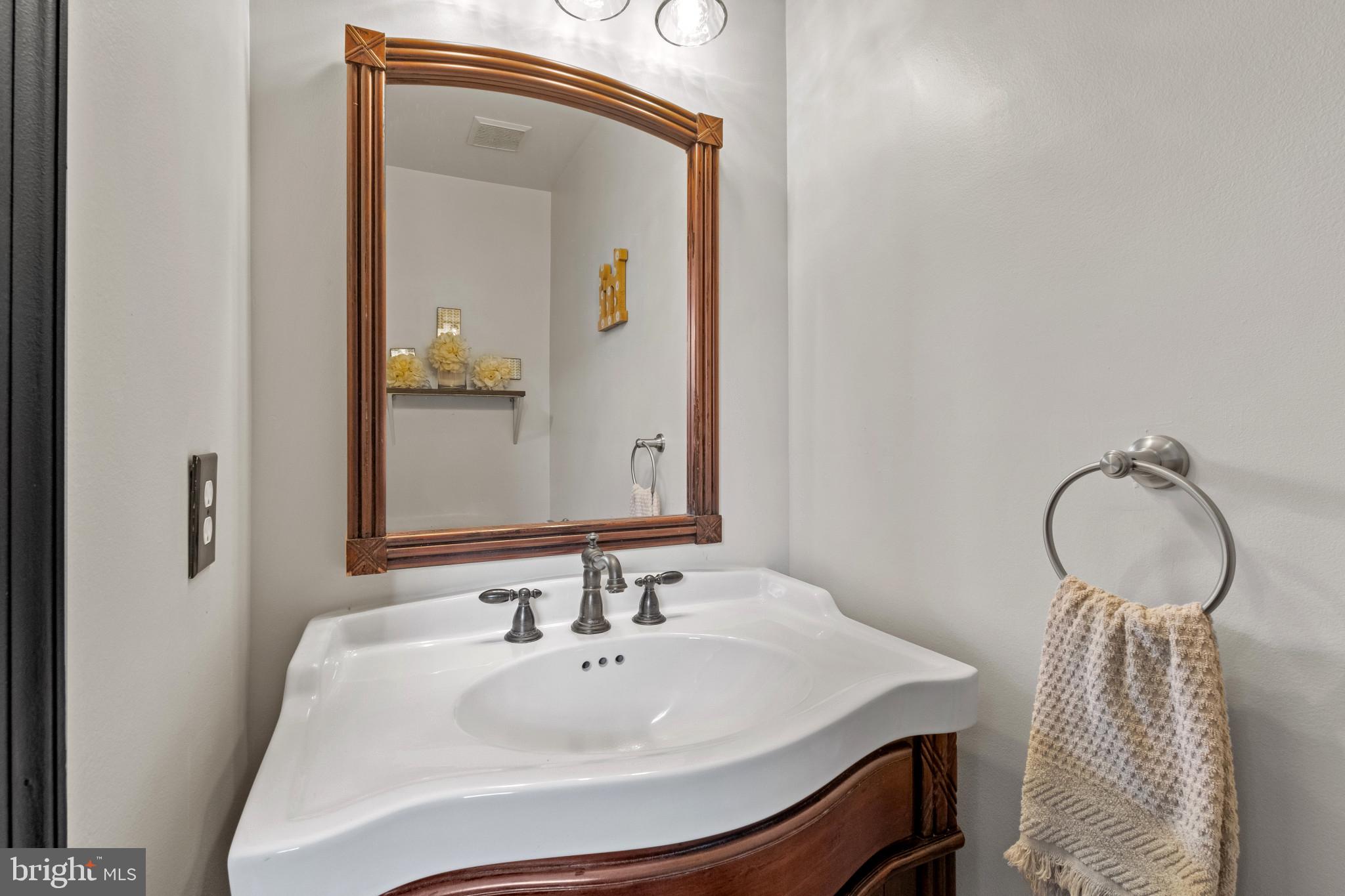 MIDDLETOWN VILLAGE - Residential