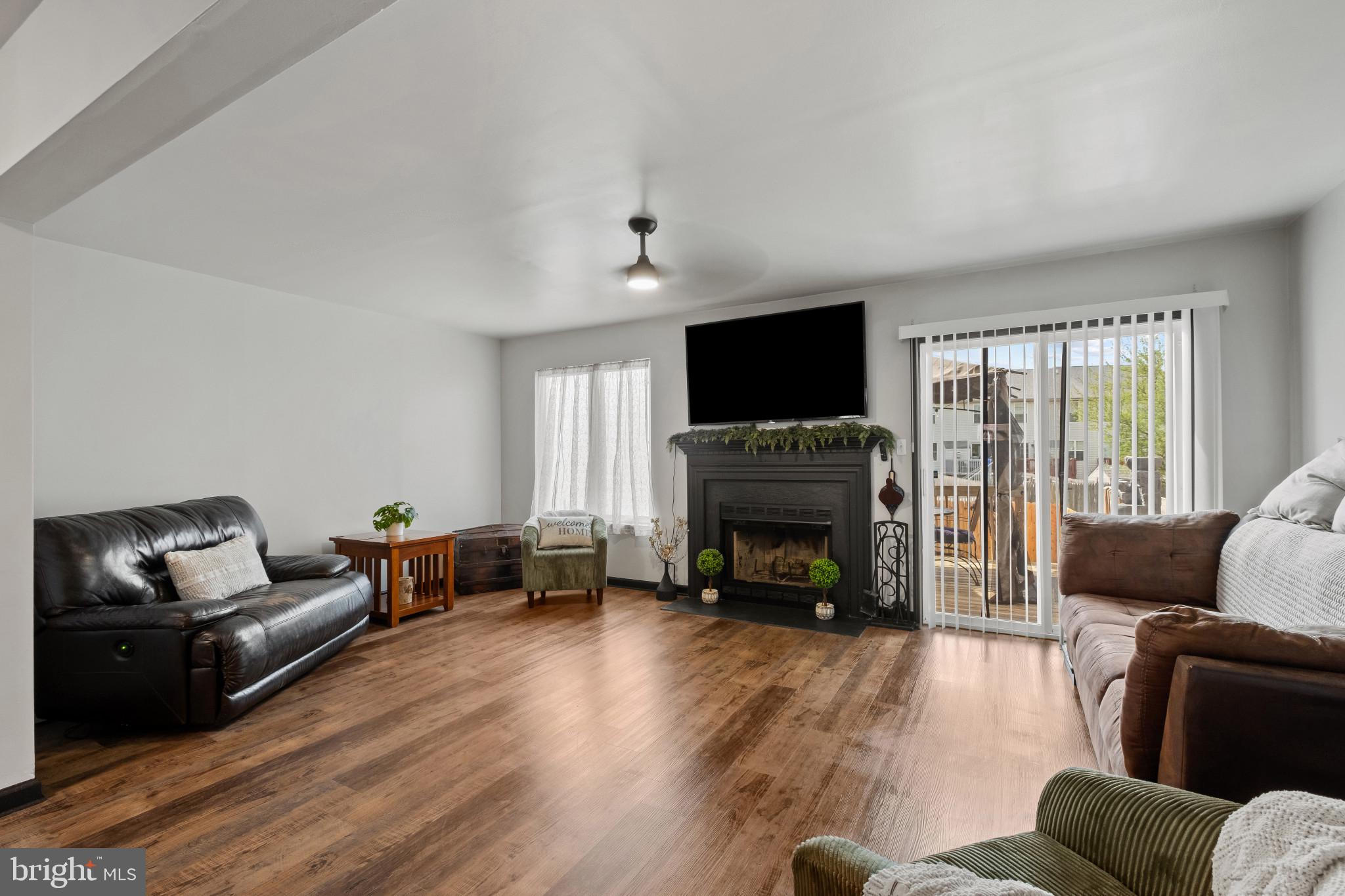 MIDDLETOWN VILLAGE - Residential