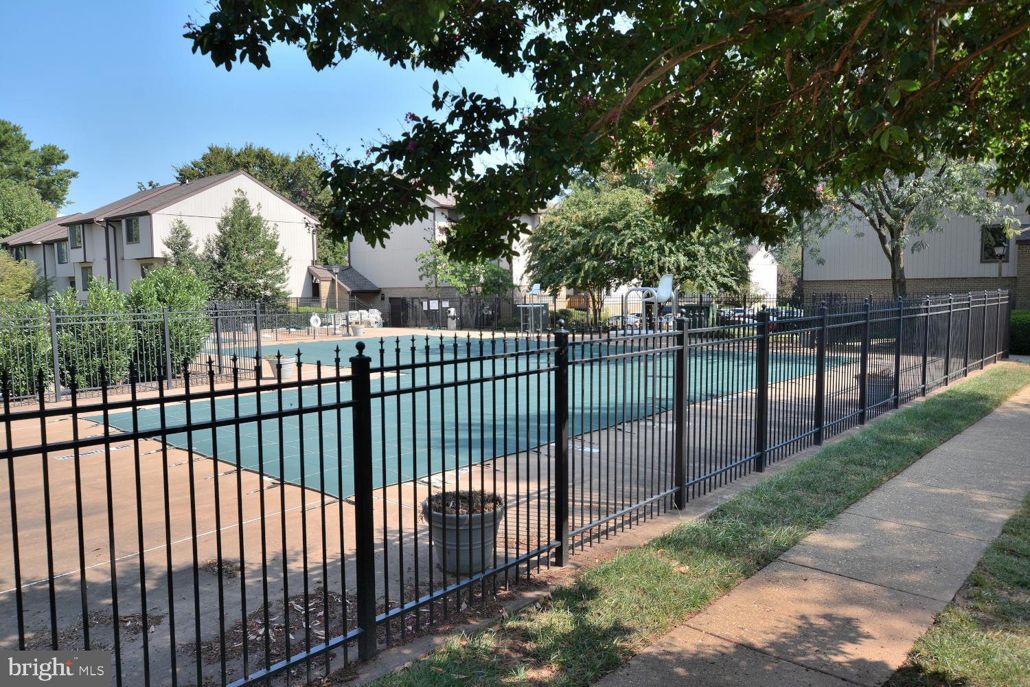 THE WESTERLIES - Residential