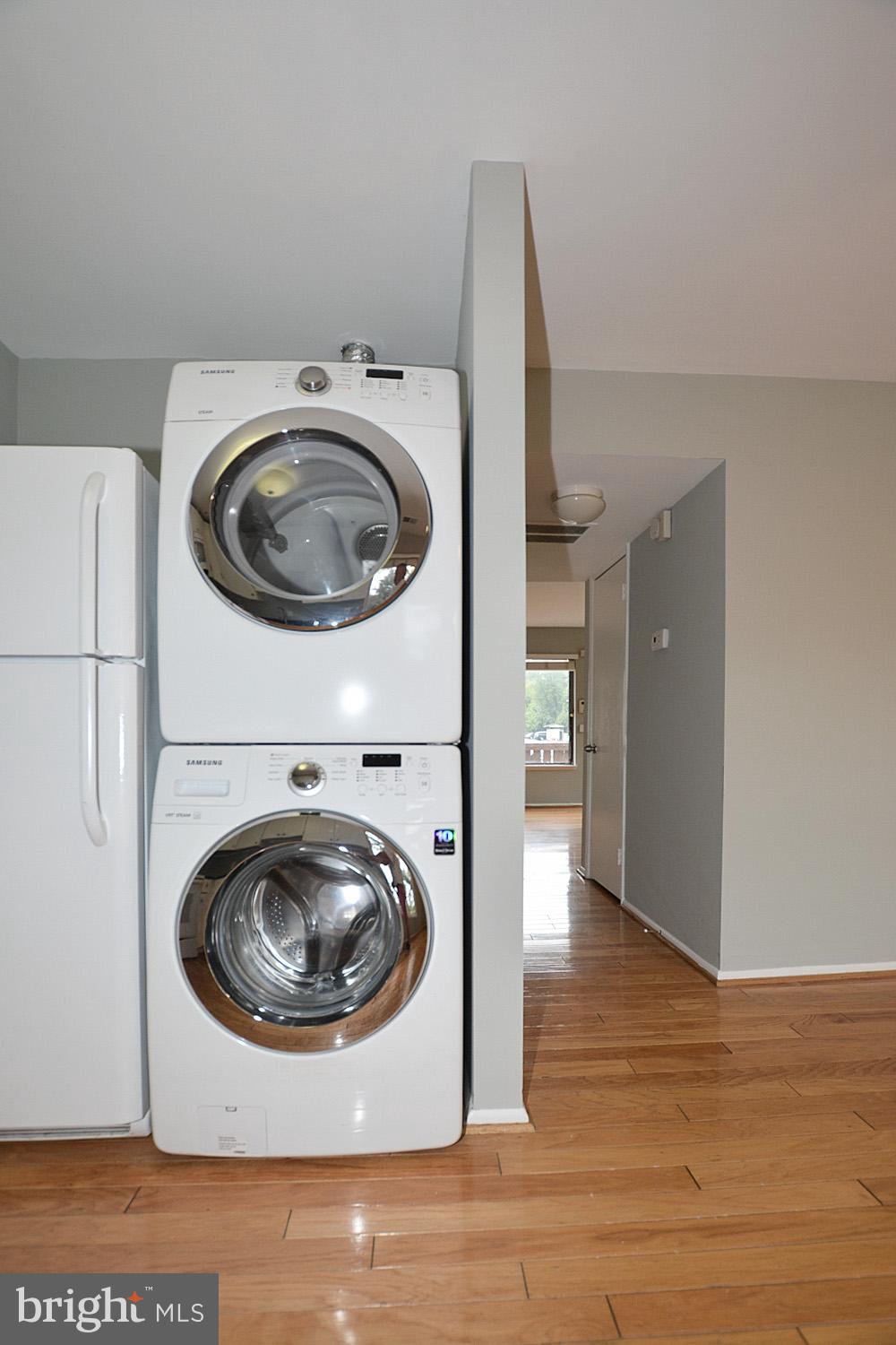 THE WESTERLIES - Residential