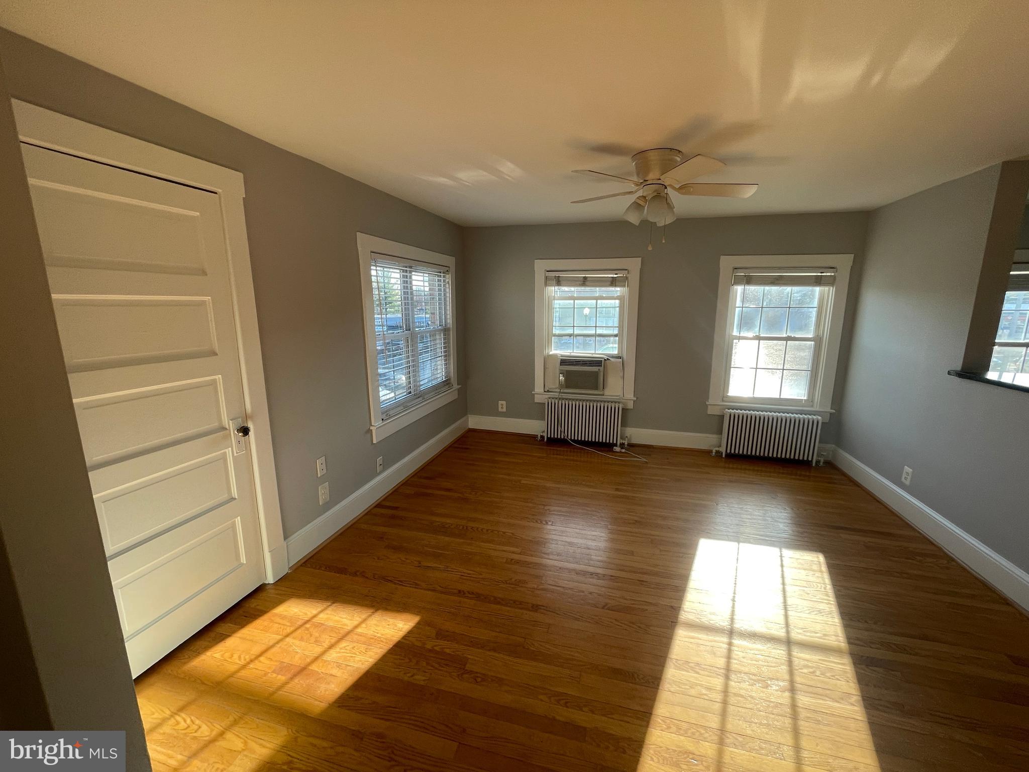 2725 WASHINGTON BLVD 1