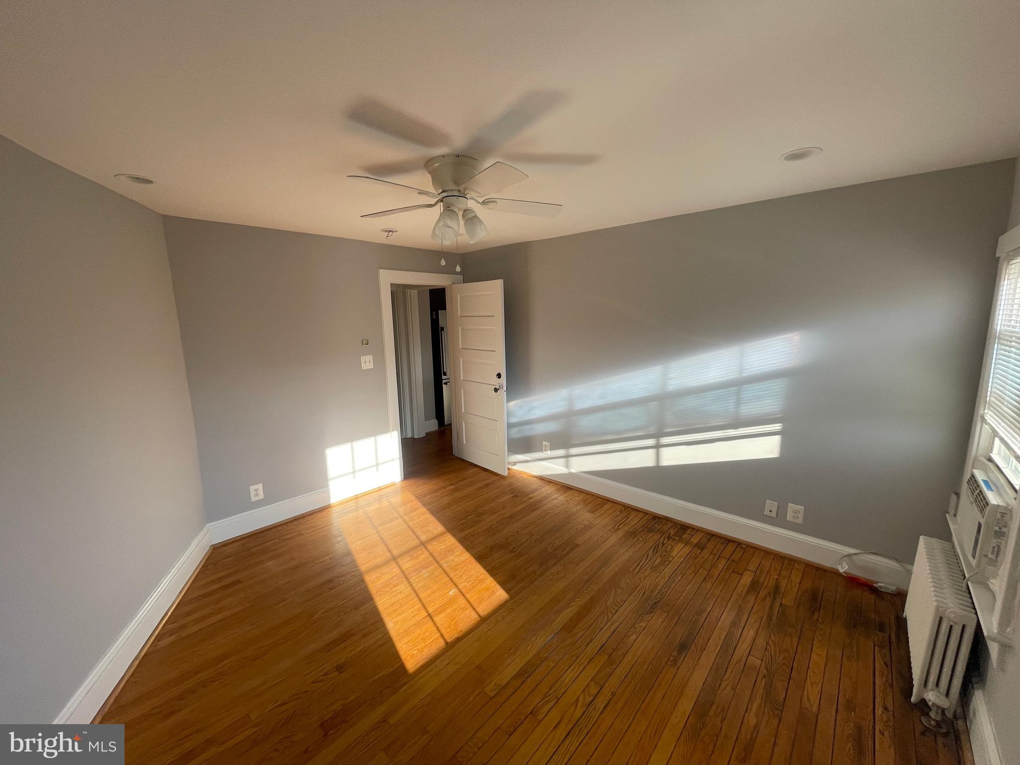 LYON PARK - Residential Lease