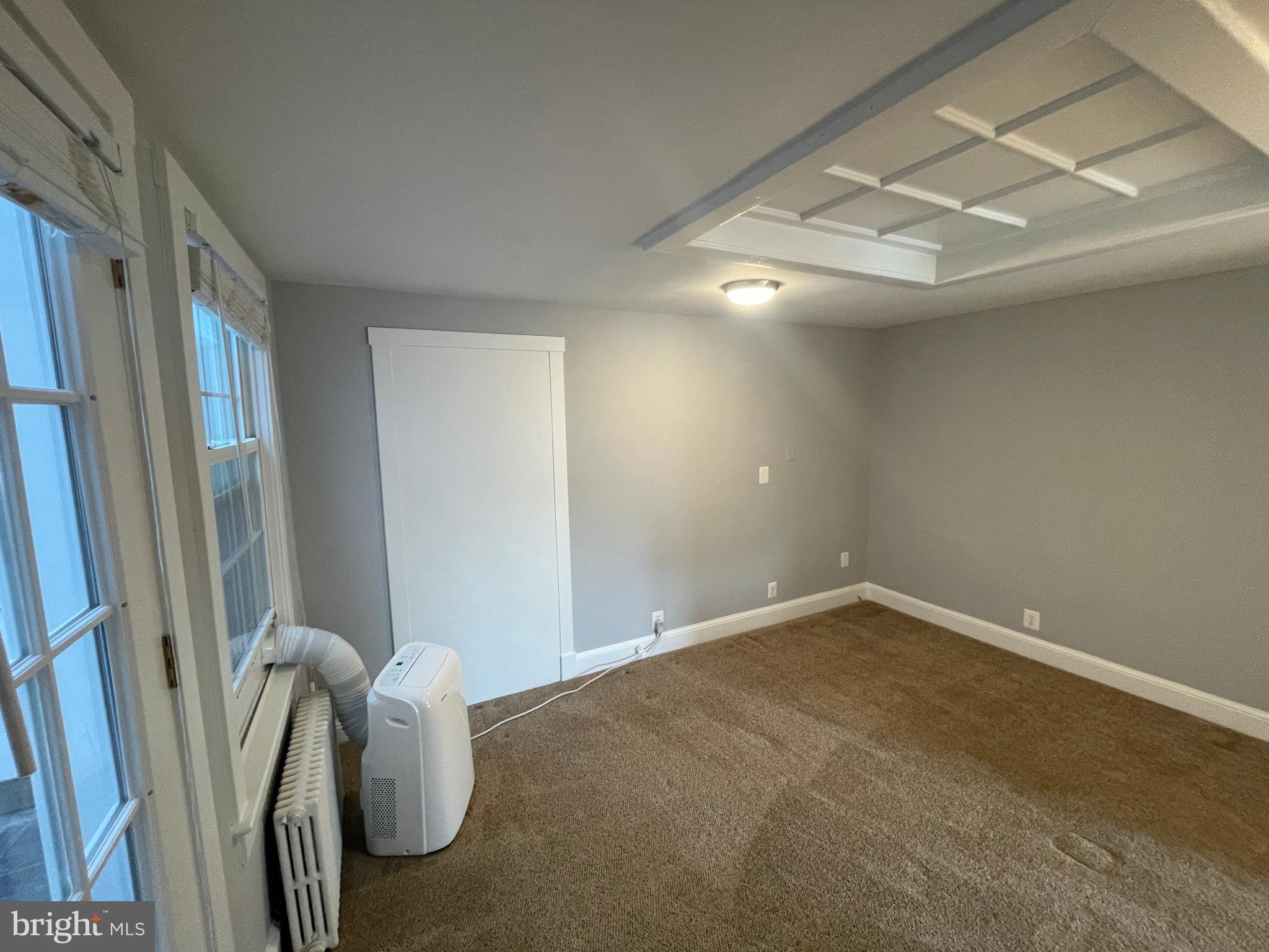 LYON PARK - Residential Lease