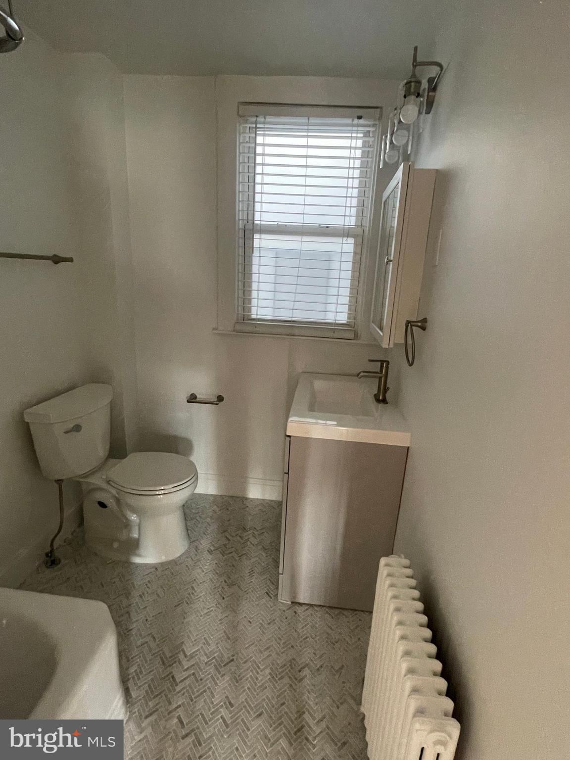 LYON PARK - Residential Lease