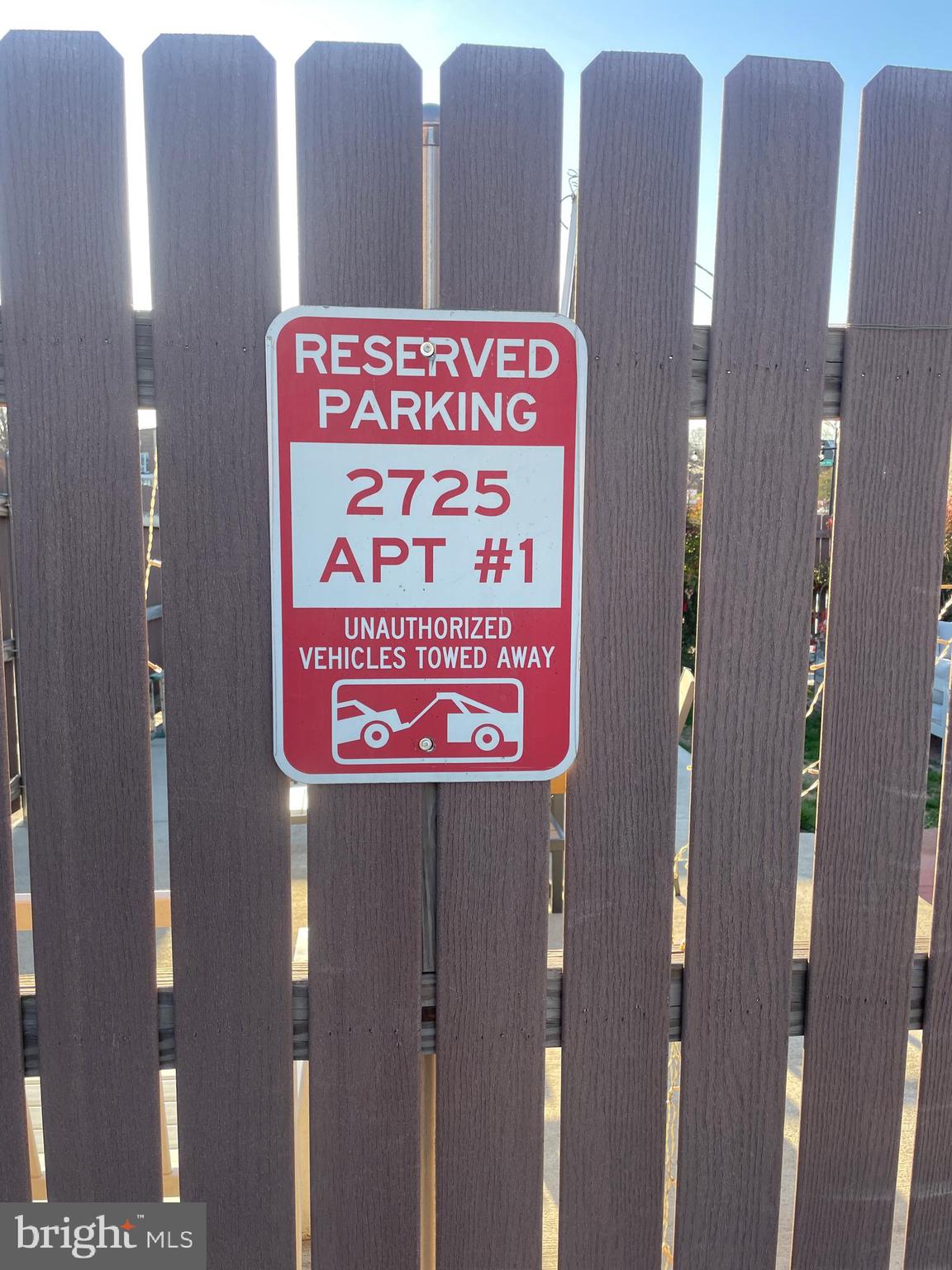 LYON PARK - Residential Lease