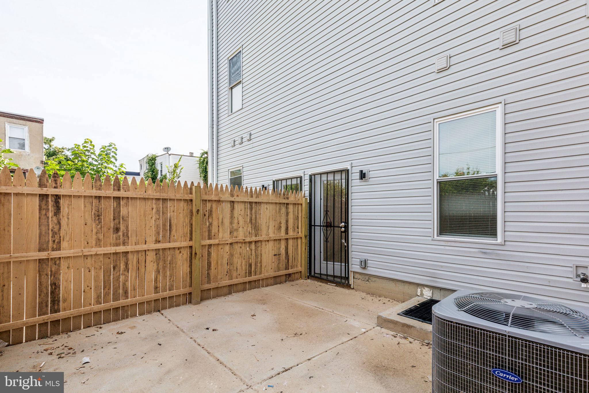 WEST KENSINGTON - Residential Lease