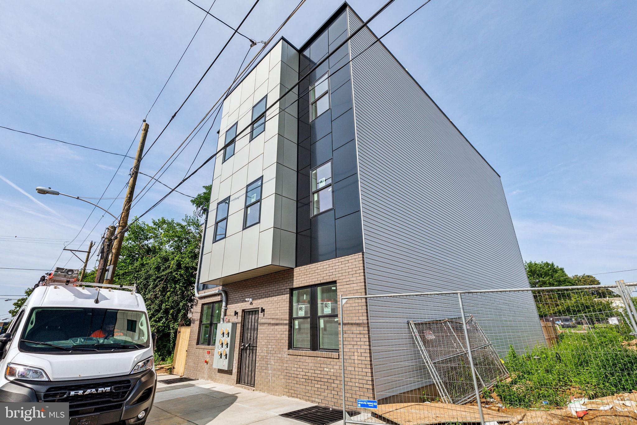 WEST KENSINGTON - Residential Lease