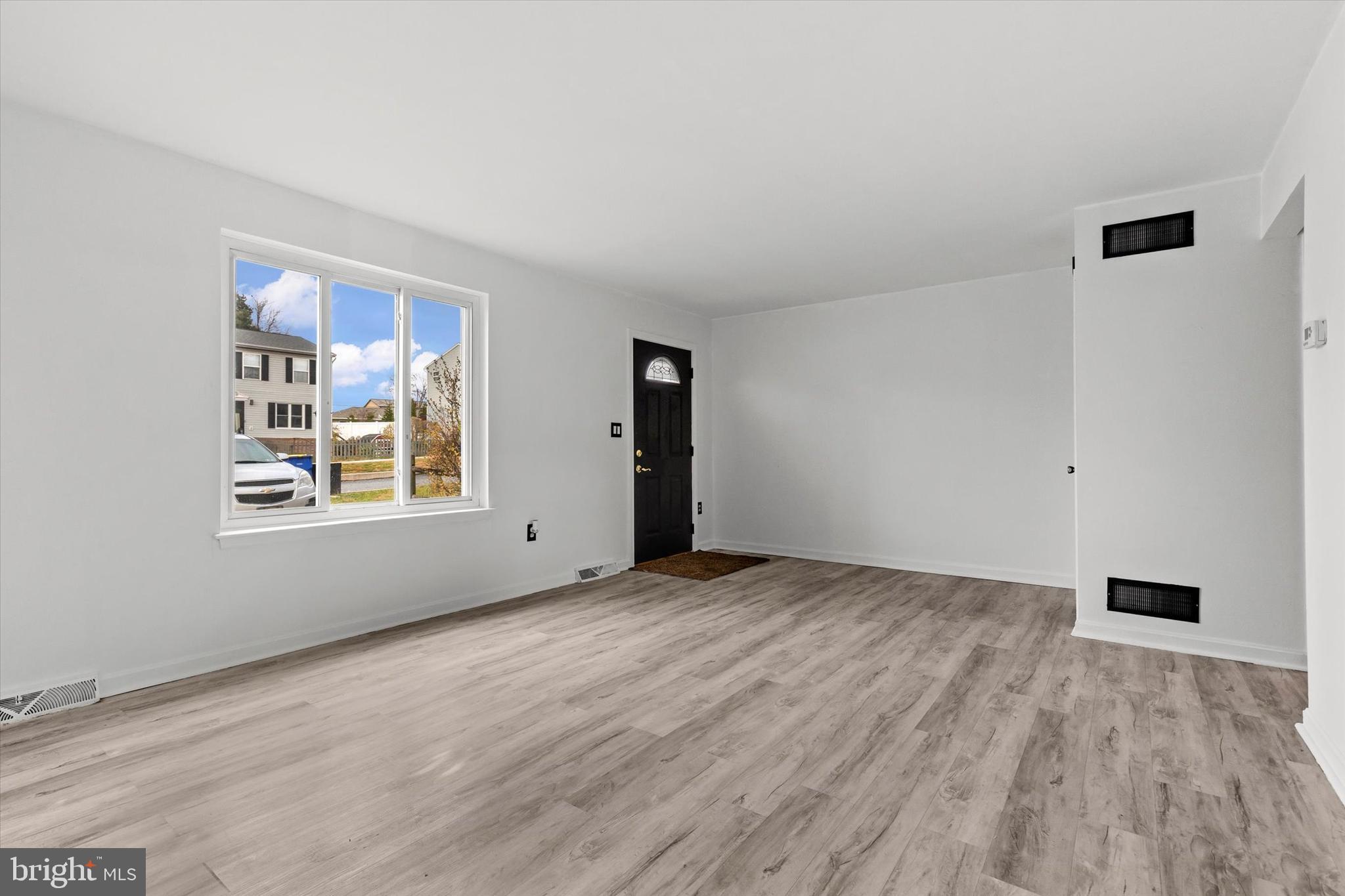 VALLEY GREEN VILLAGE - Residential