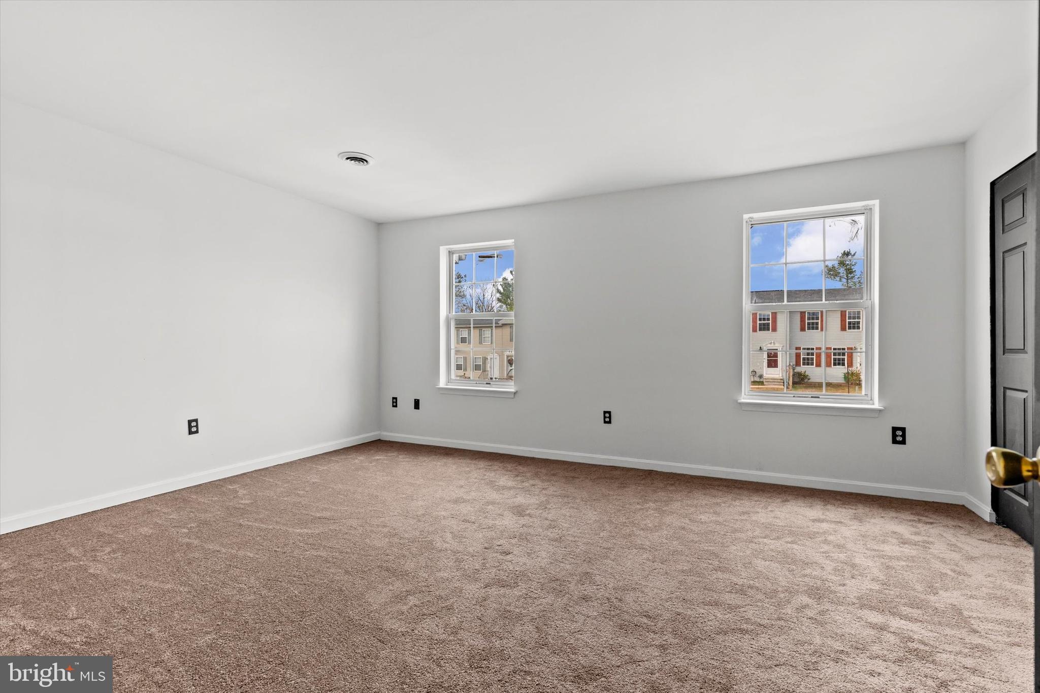 VALLEY GREEN VILLAGE - Residential