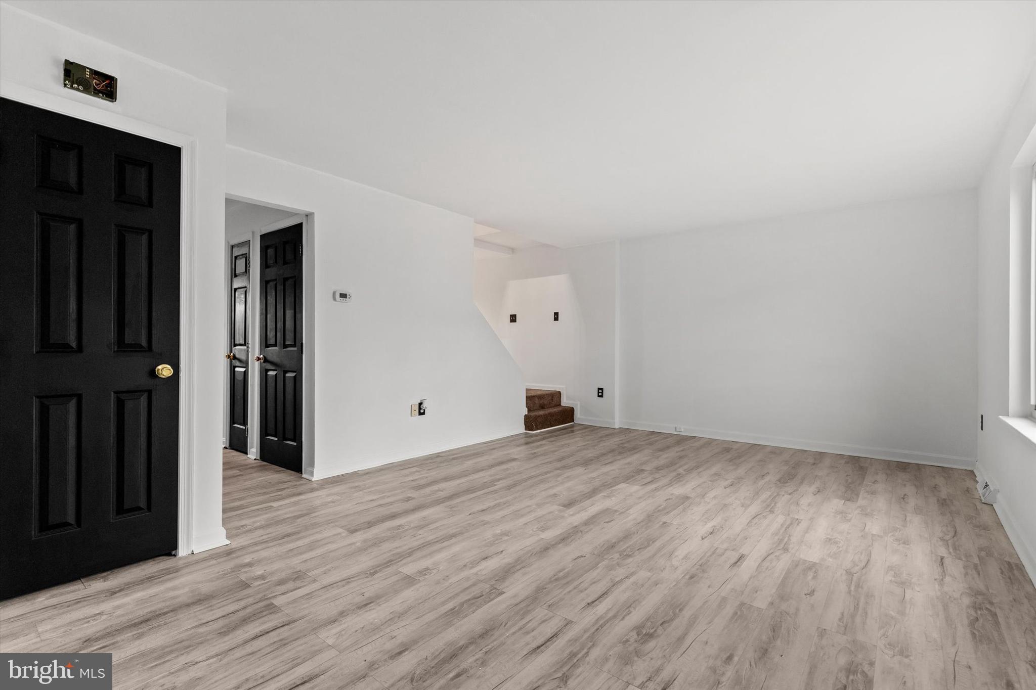 VALLEY GREEN VILLAGE - Residential