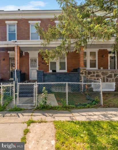 Townhouse For Sale - 2627 Cecil Avenue<br/> Baltimore City County, BALTIMORE, MD 21218