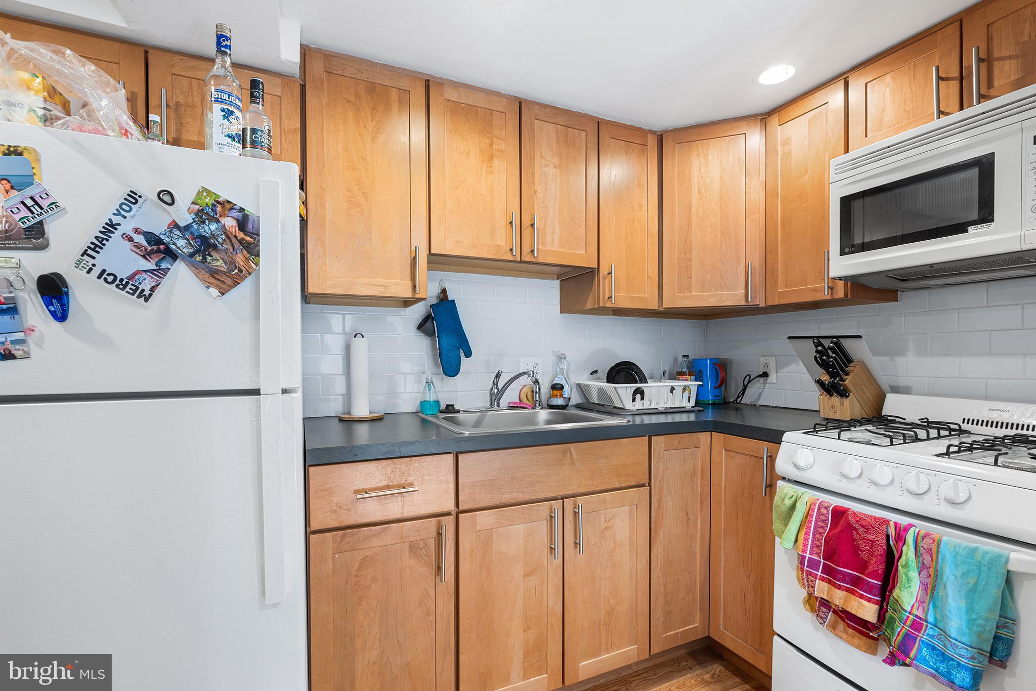 RITTENHOUSE SQUARE - Residential Income