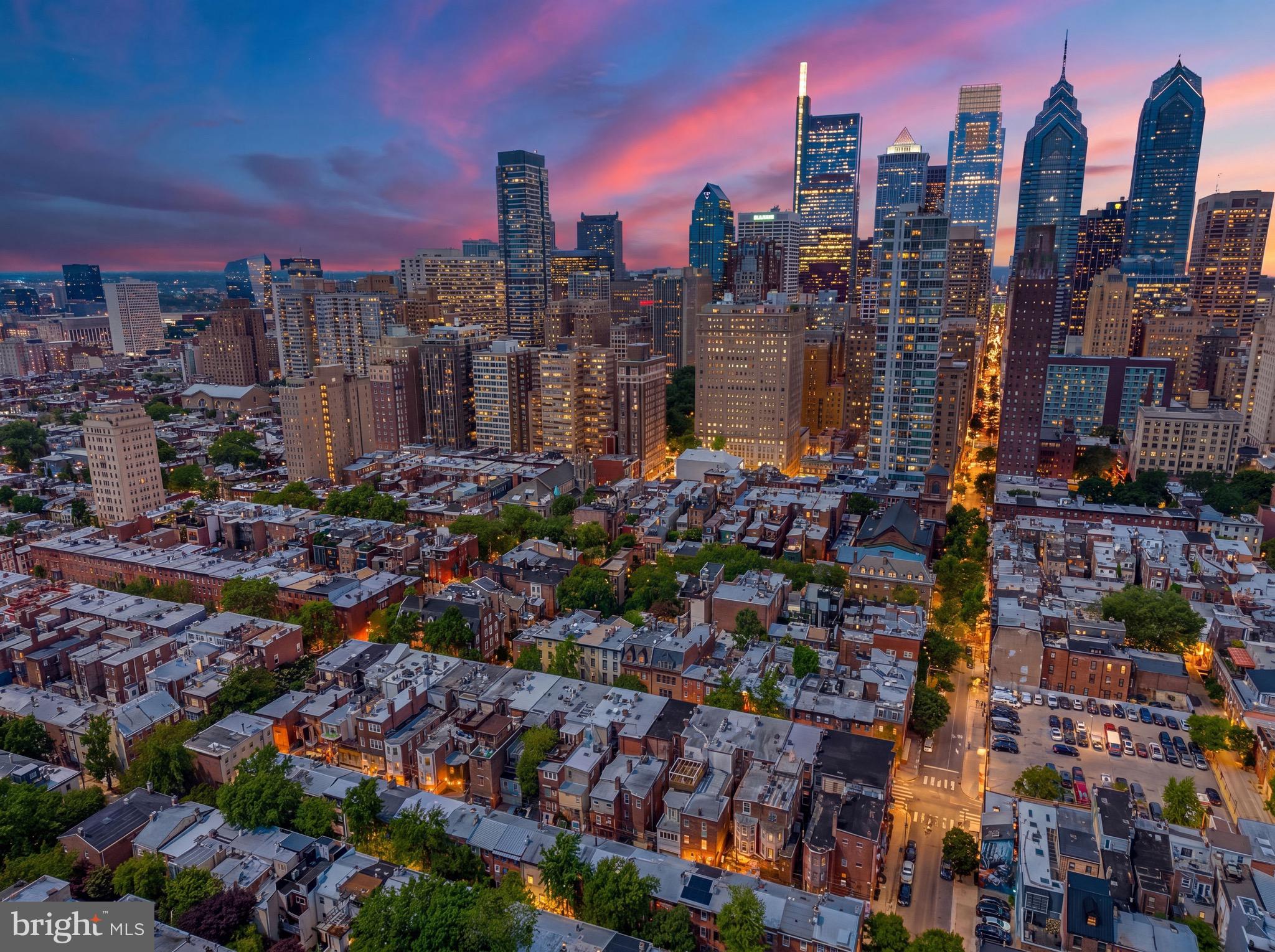RITTENHOUSE SQUARE - Residential Income