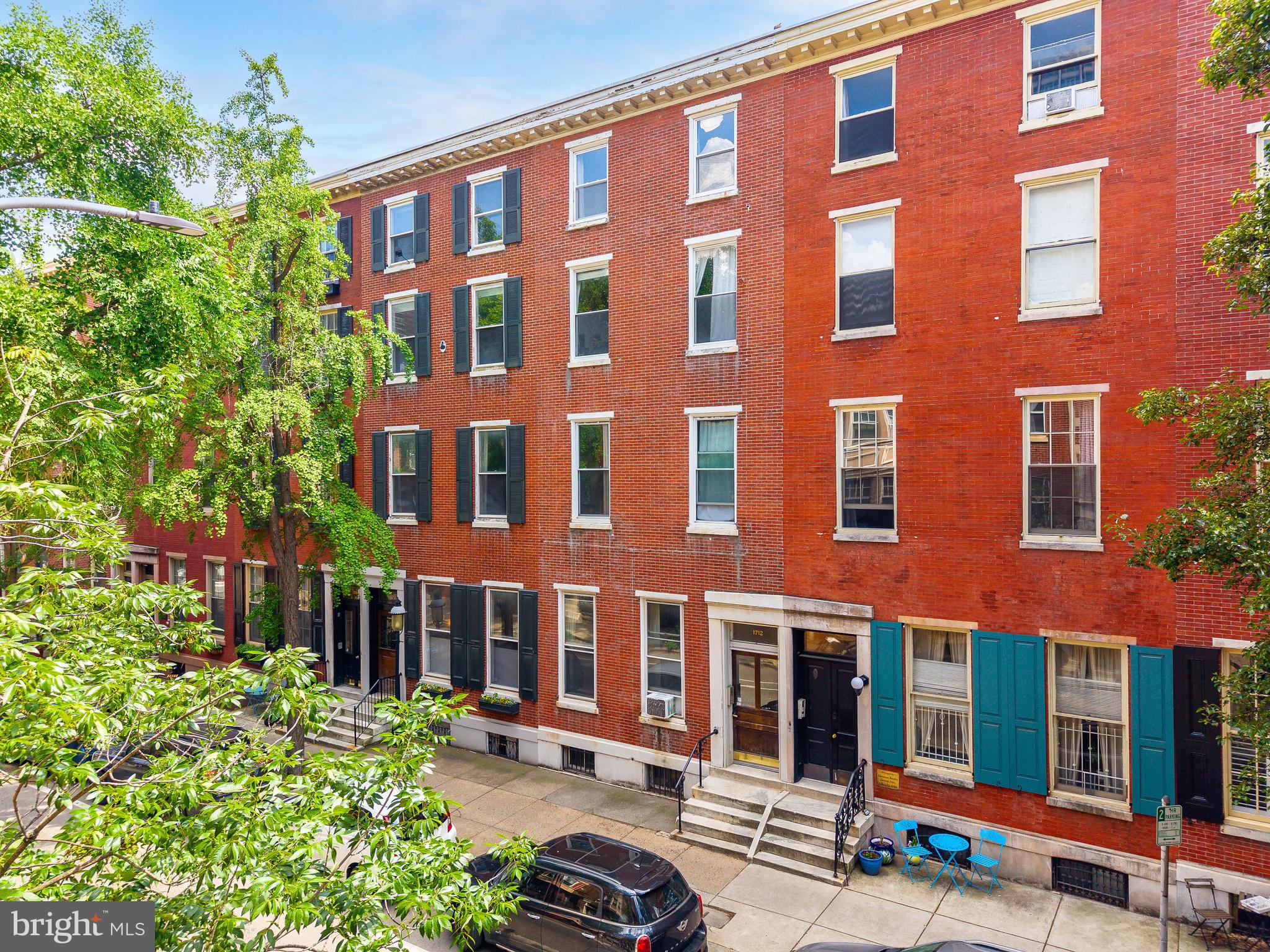 RITTENHOUSE SQUARE - Residential Income