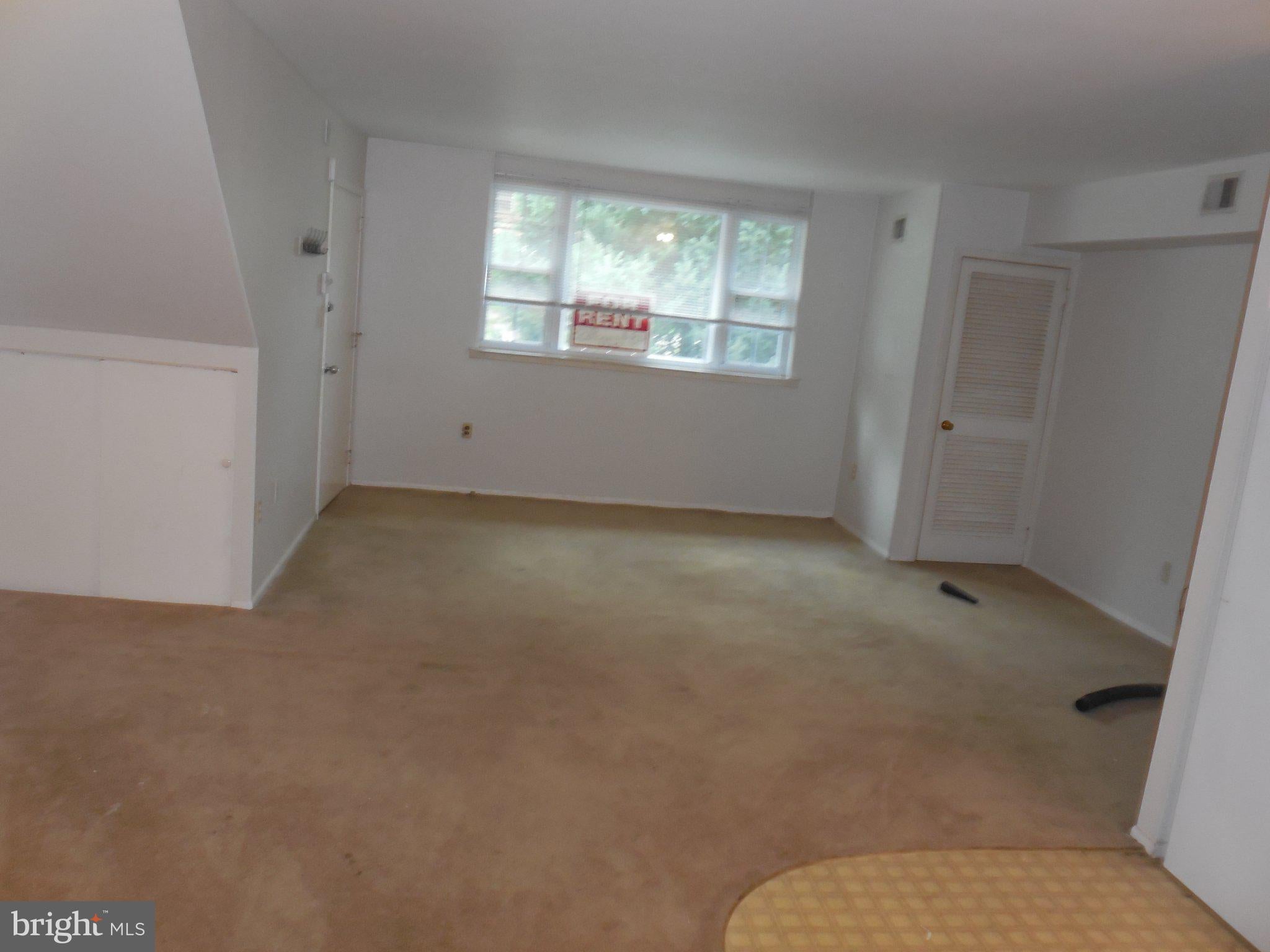 289 GREENOUGH STREET 1ST FLOOR FRONT