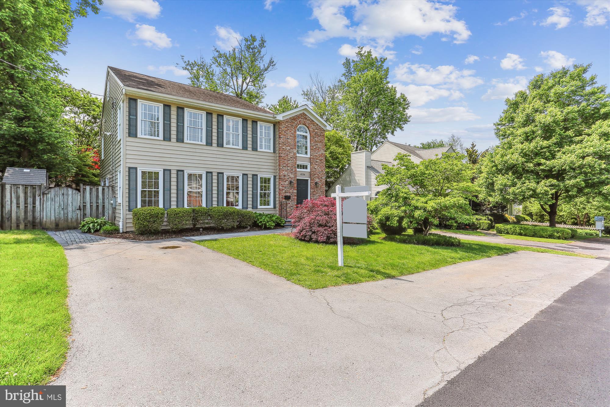 GLENBROOK VILLAGE - Residential