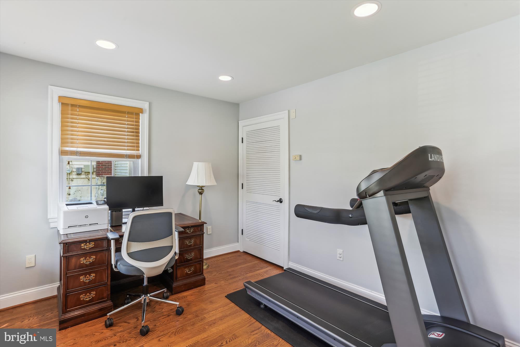 GLENBROOK VILLAGE - Residential