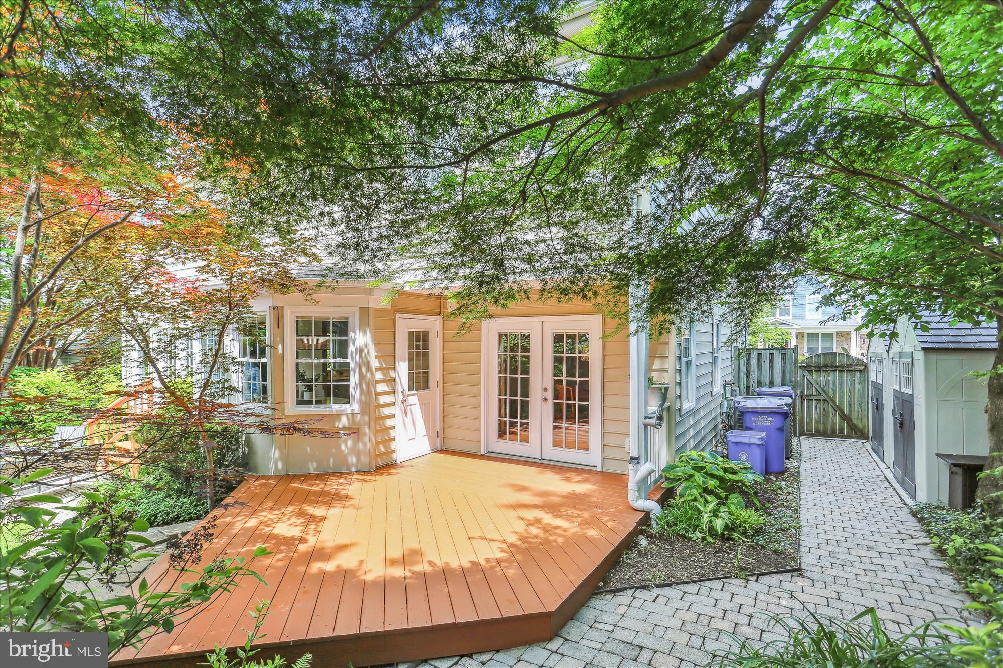 GLENBROOK VILLAGE - Residential