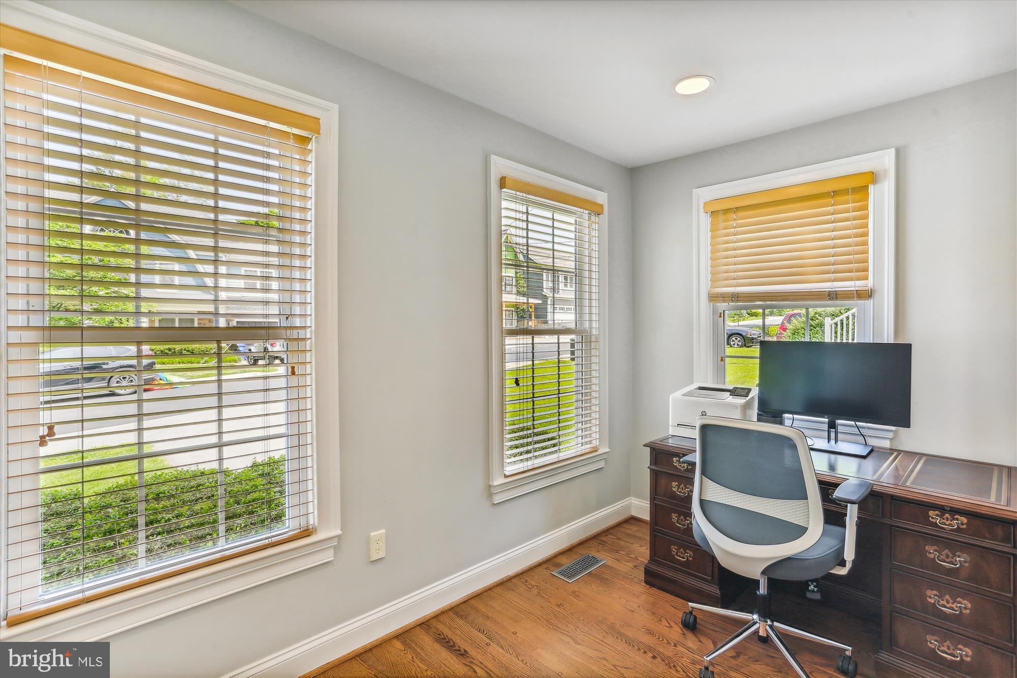 GLENBROOK VILLAGE - Residential