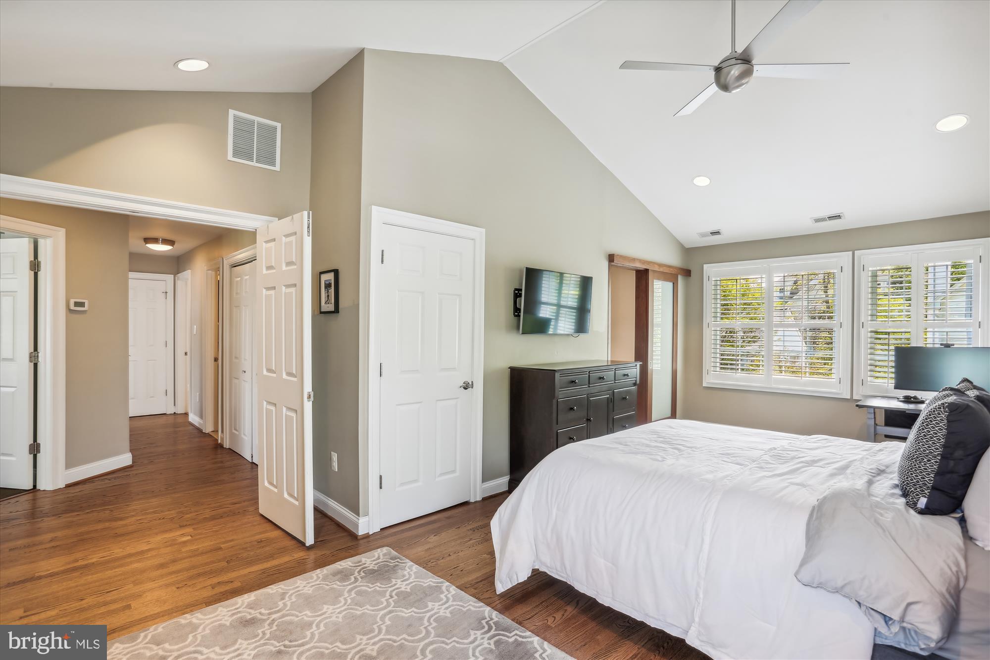 GLENBROOK VILLAGE - Residential