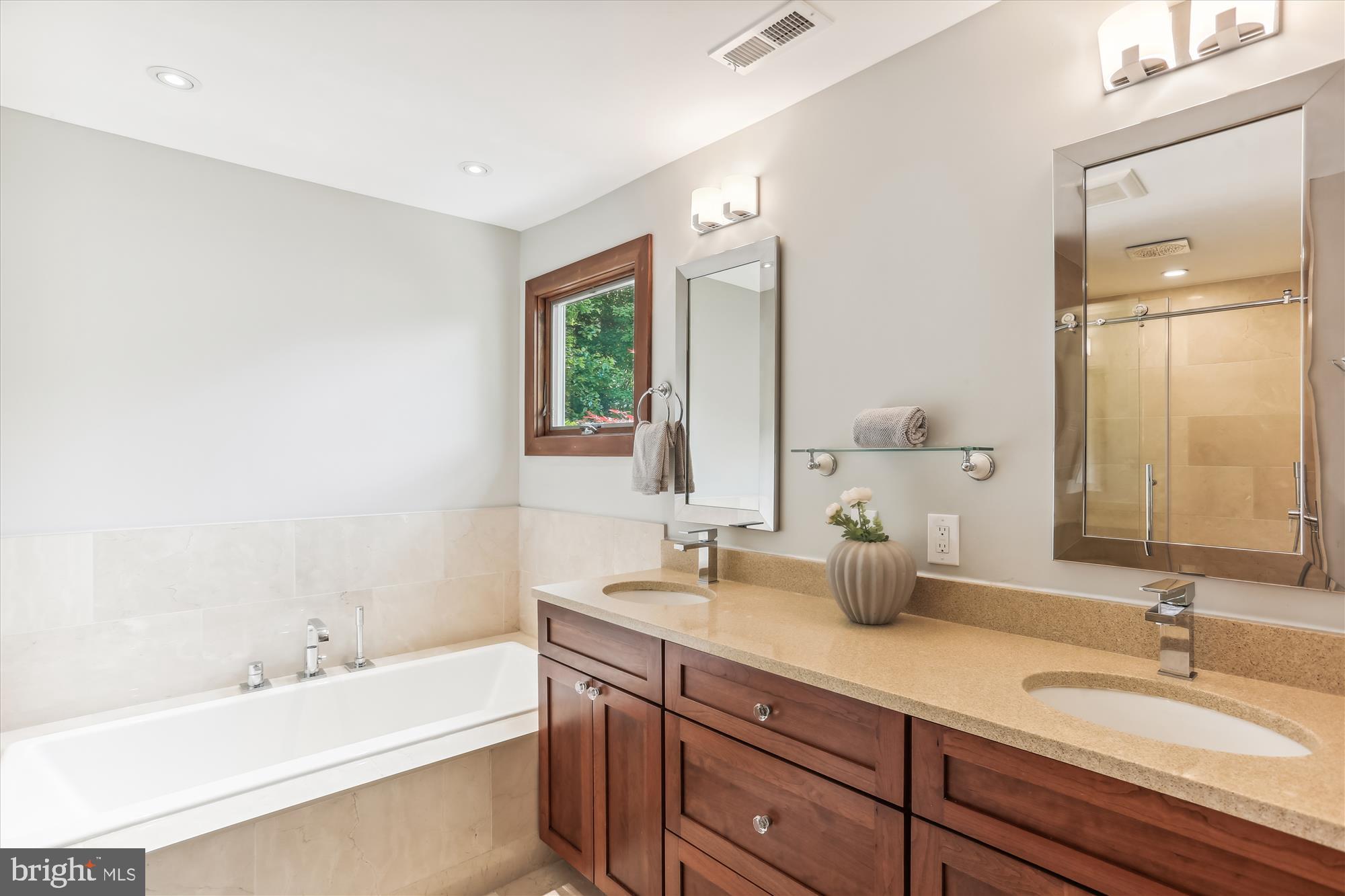 GLENBROOK VILLAGE - Residential