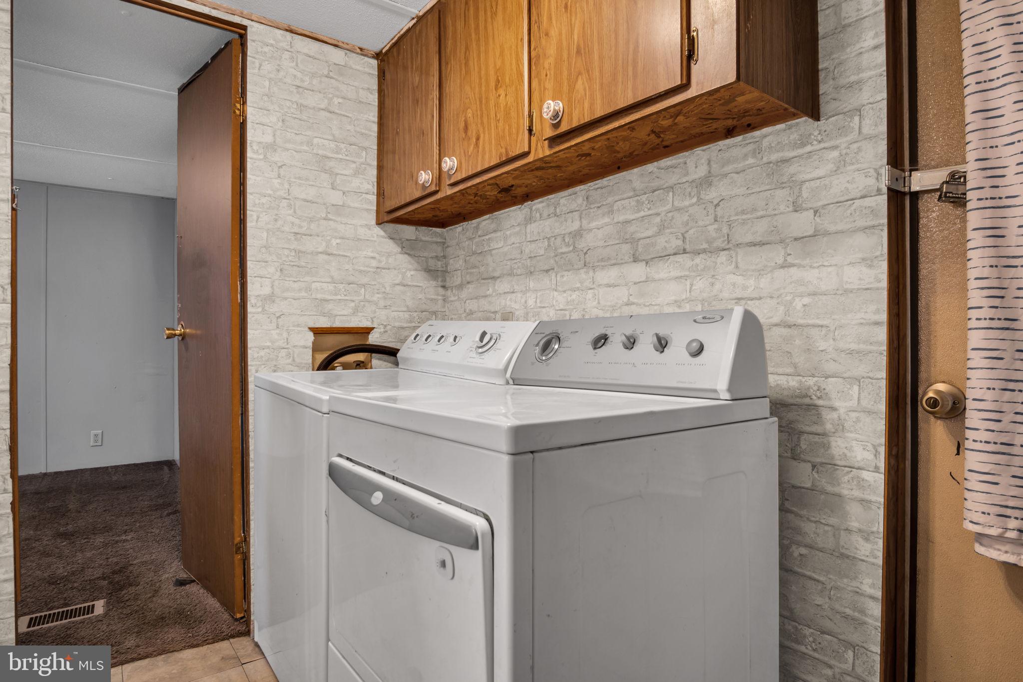 MEADOWVIEW ESTATES - Residential