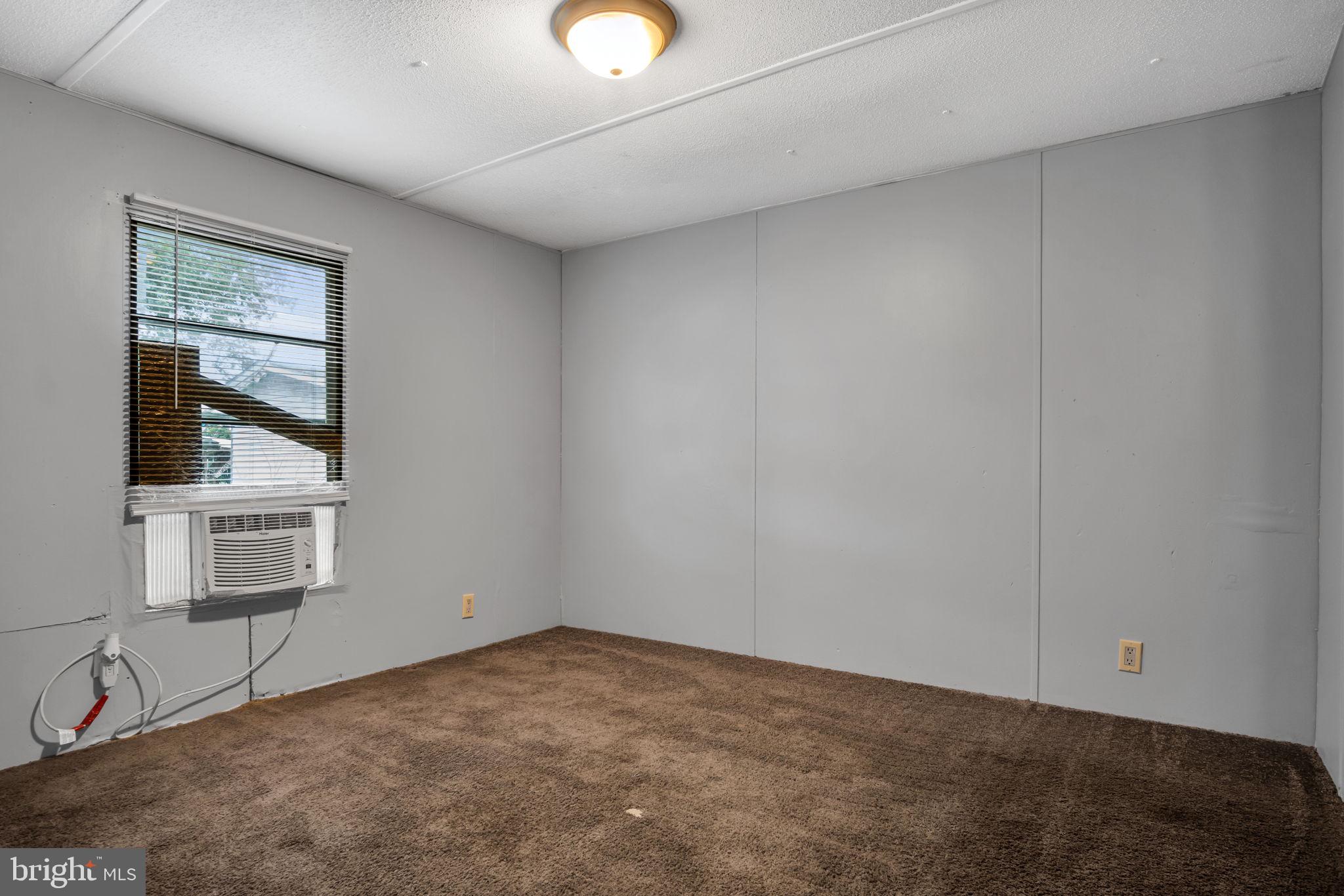 MEADOWVIEW ESTATES - Residential