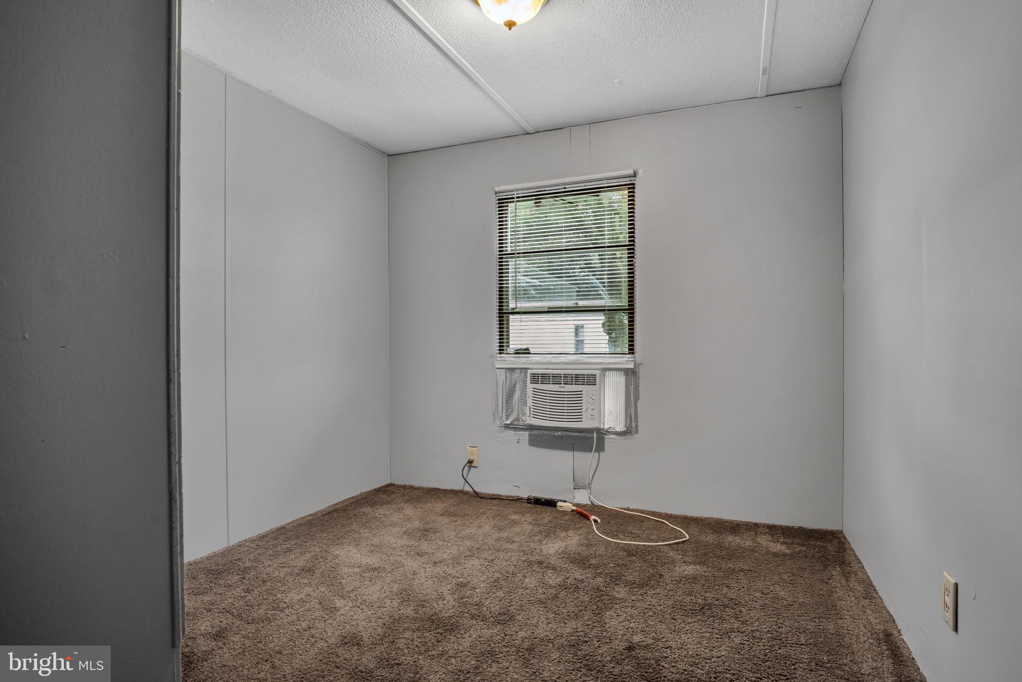 MEADOWVIEW ESTATES - Residential