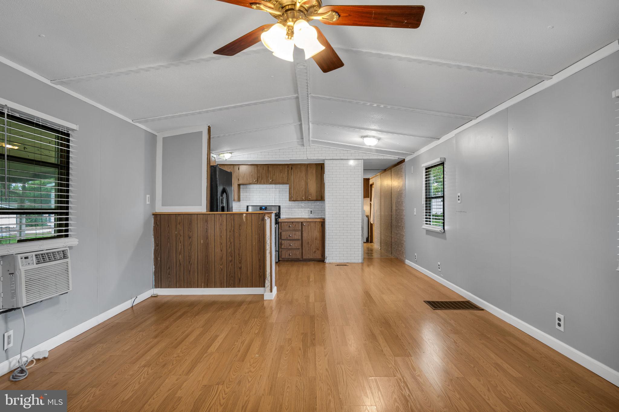 MEADOWVIEW ESTATES - Residential