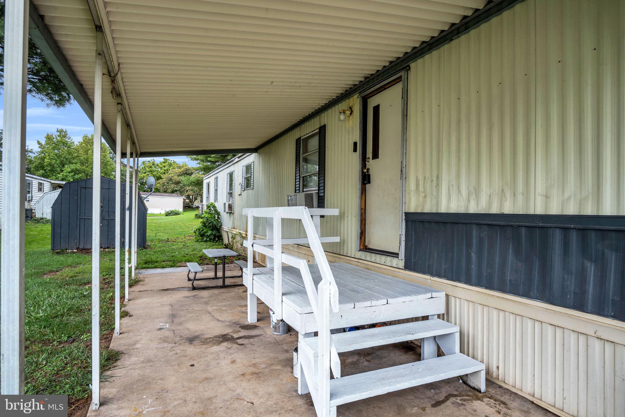 MEADOWVIEW ESTATES - Residential