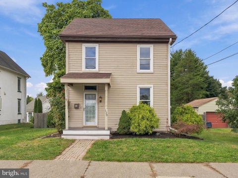Photo of 120 S 11th Street, QUAKERTOWN, PA 18951 (MLS # PABU2131948)